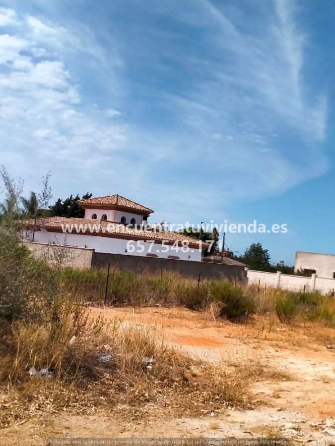 For sale of land in Chiclana de la Frontera