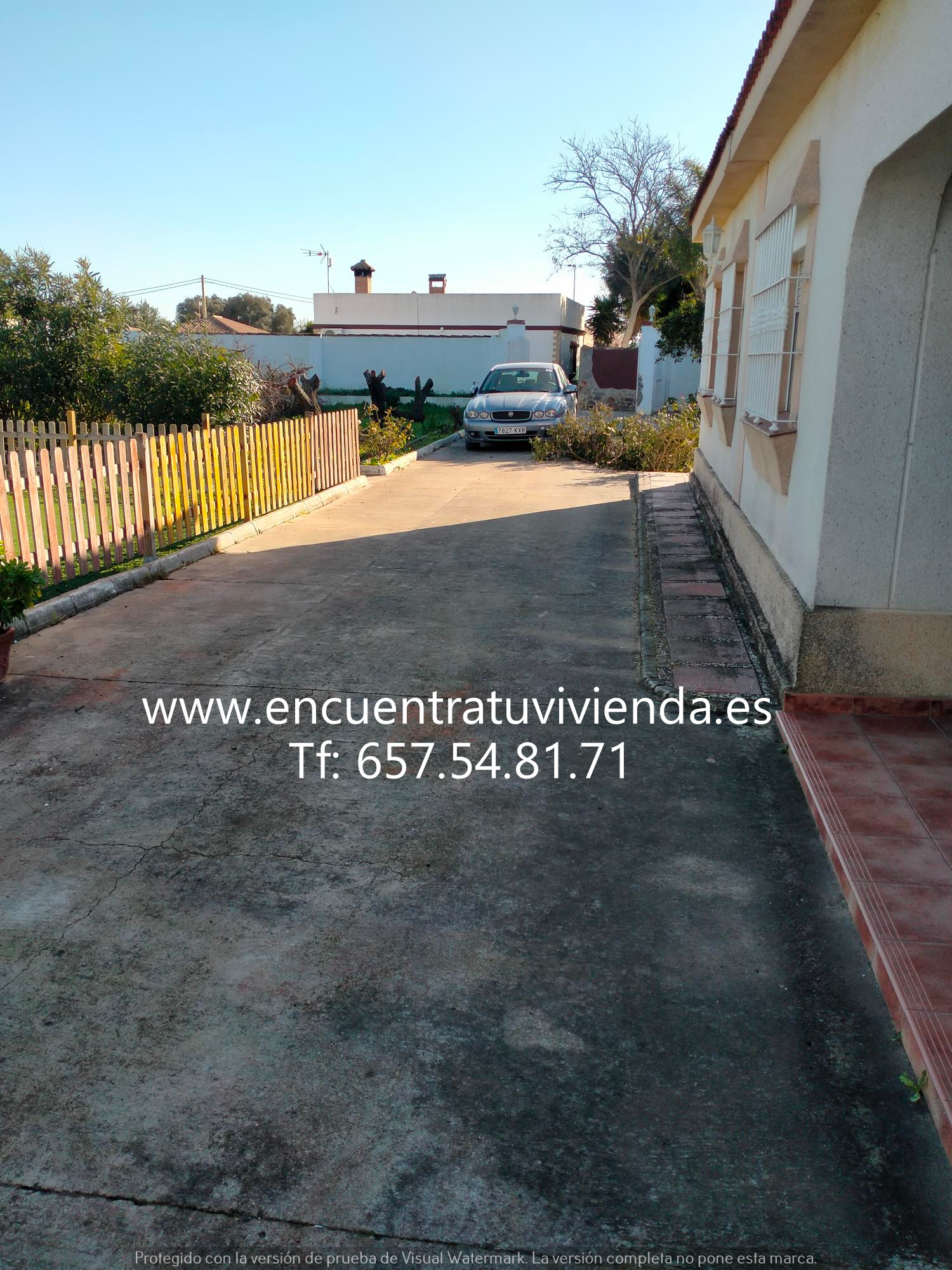For sale of chalet in Chiclana de la Frontera
