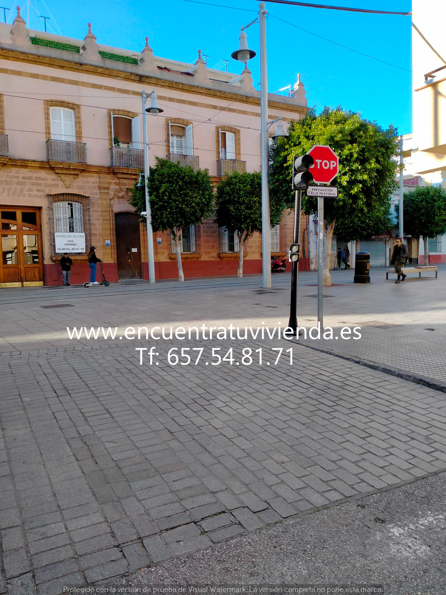 For sale of flat in San Fernando