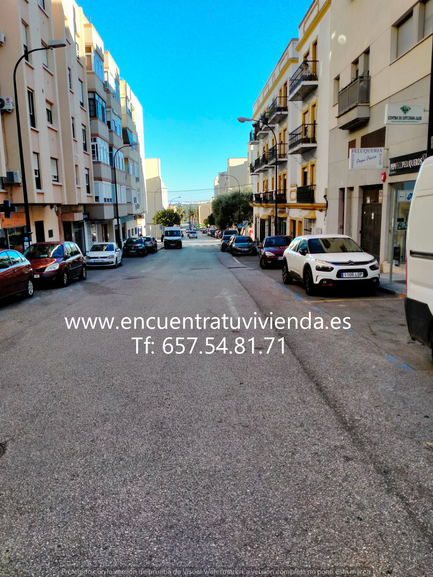 For sale of flat in San Fernando