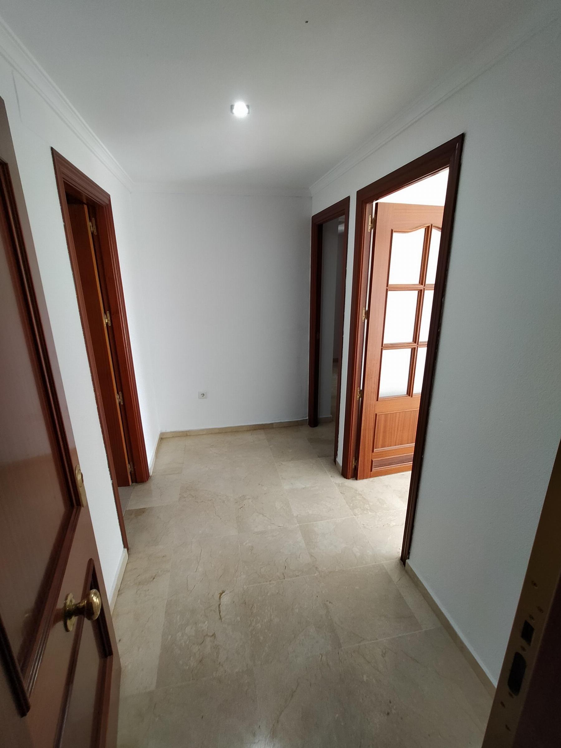 For sale of flat in San Fernando