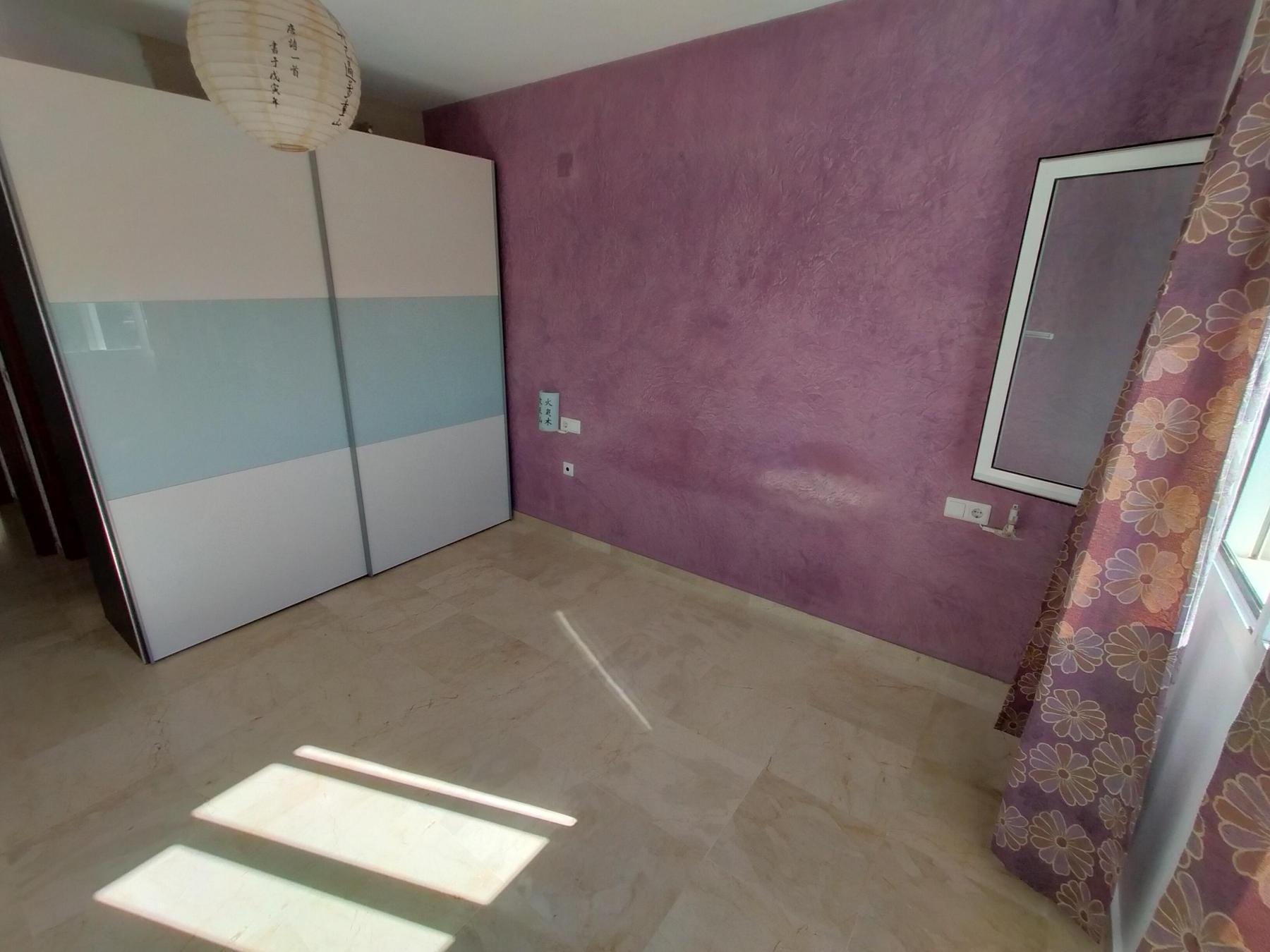 For sale of flat in San Fernando