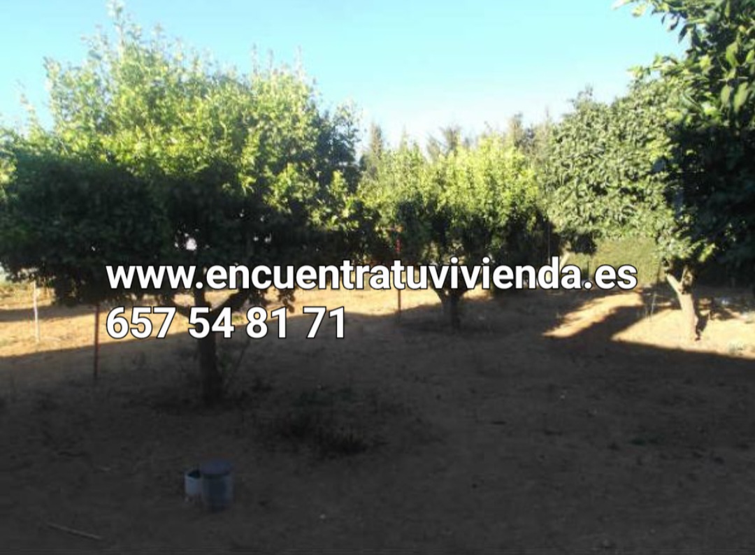 Myynti
 from
 pieni huvila
 sisään

 Chiclana de la Frontera