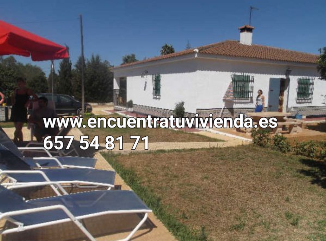 Myynti
 from
 pieni huvila
 sisään

 Chiclana de la Frontera