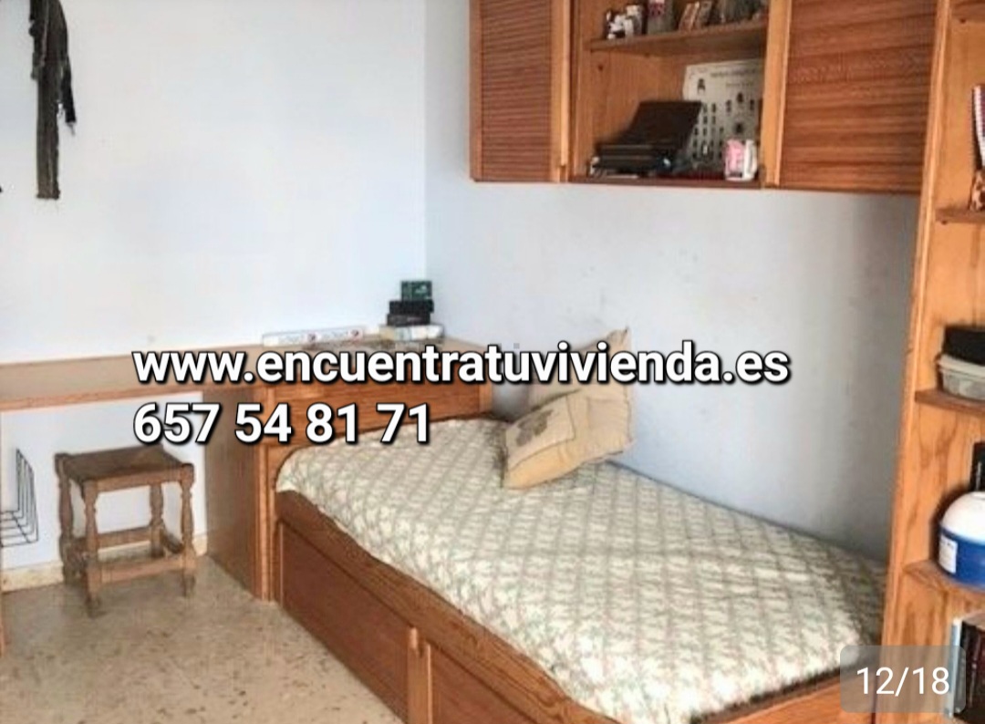 For sale of flat in San Fernando