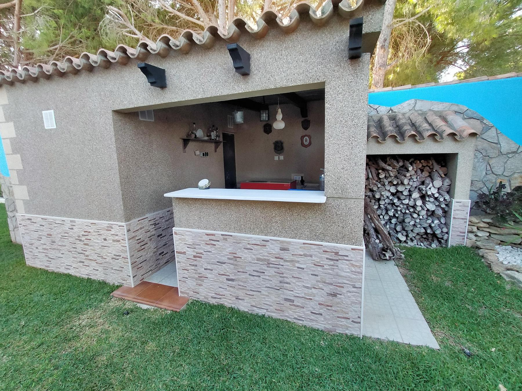 For sale of chalet in Chiclana de la Frontera