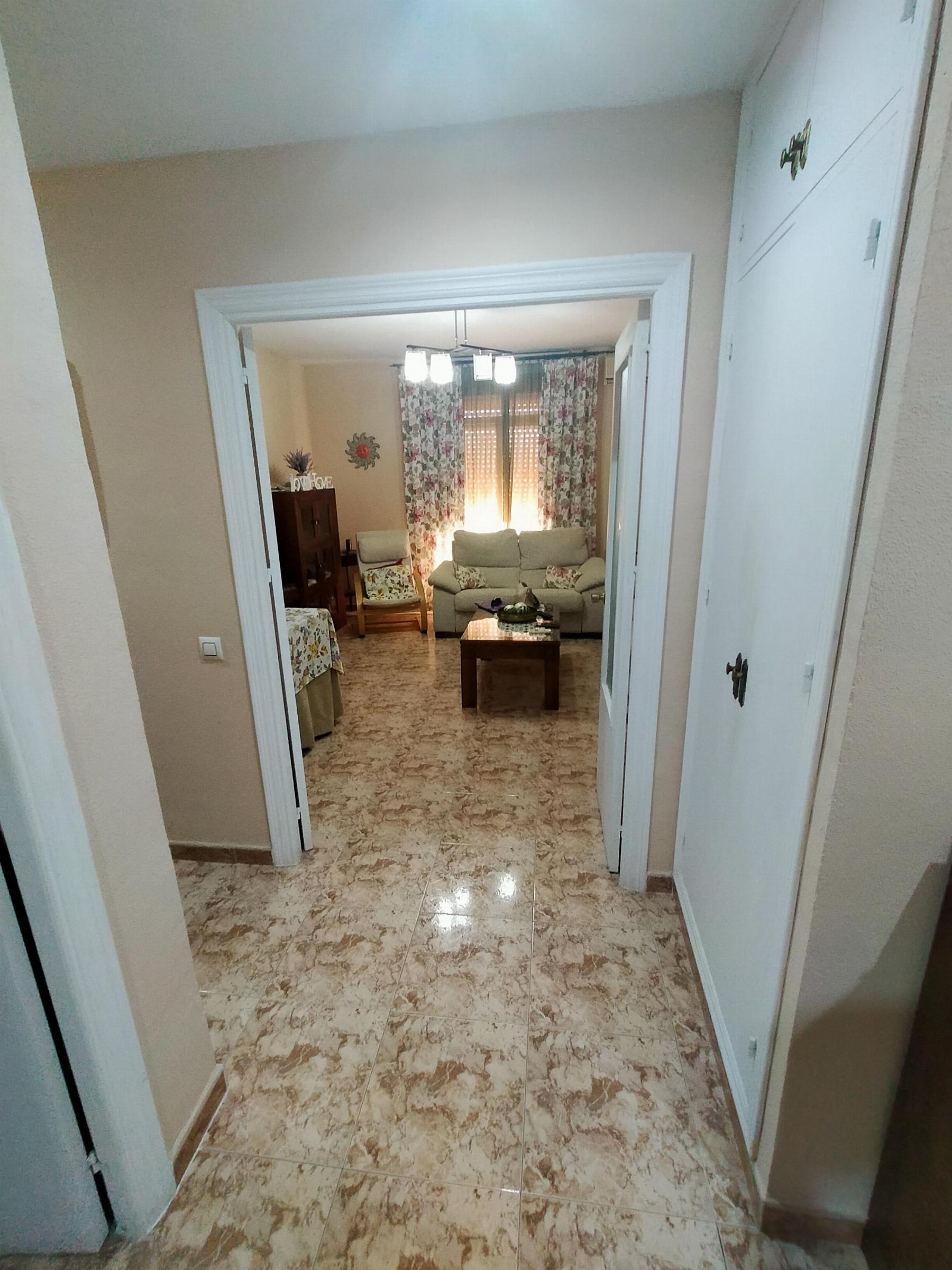 For sale of flat in San Fernando