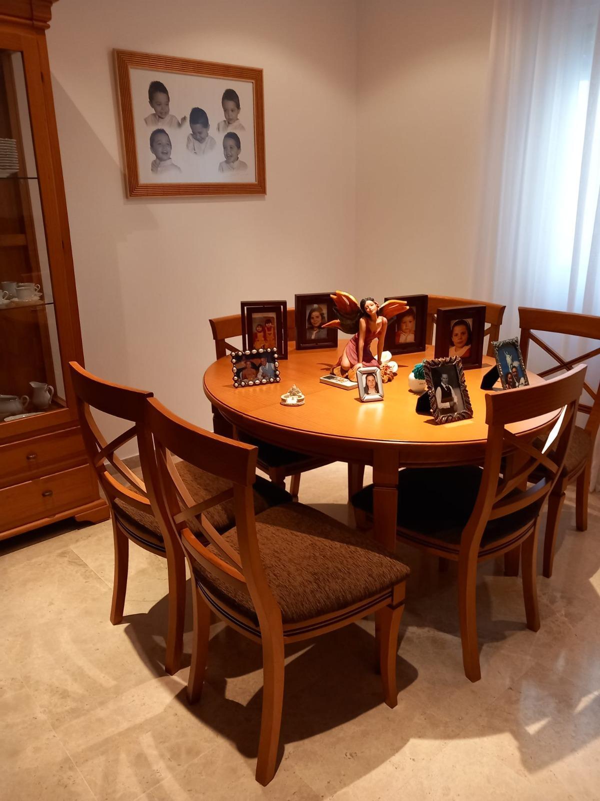For sale of house in San Fernando