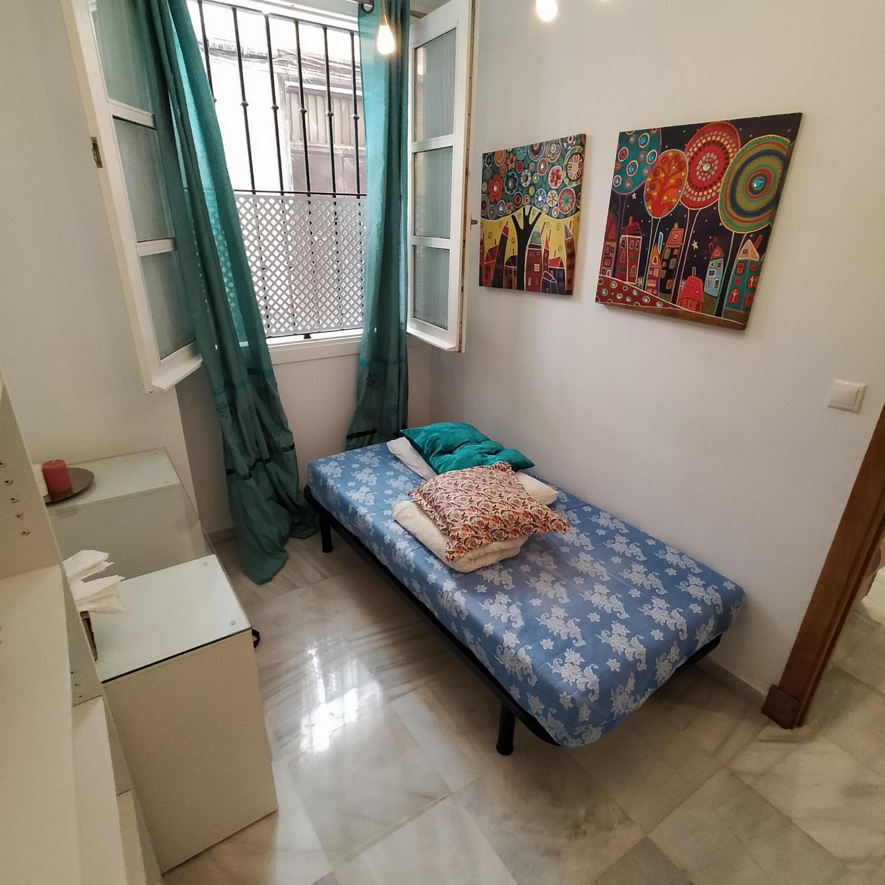 Продажа от

 Квартира на Cádiz