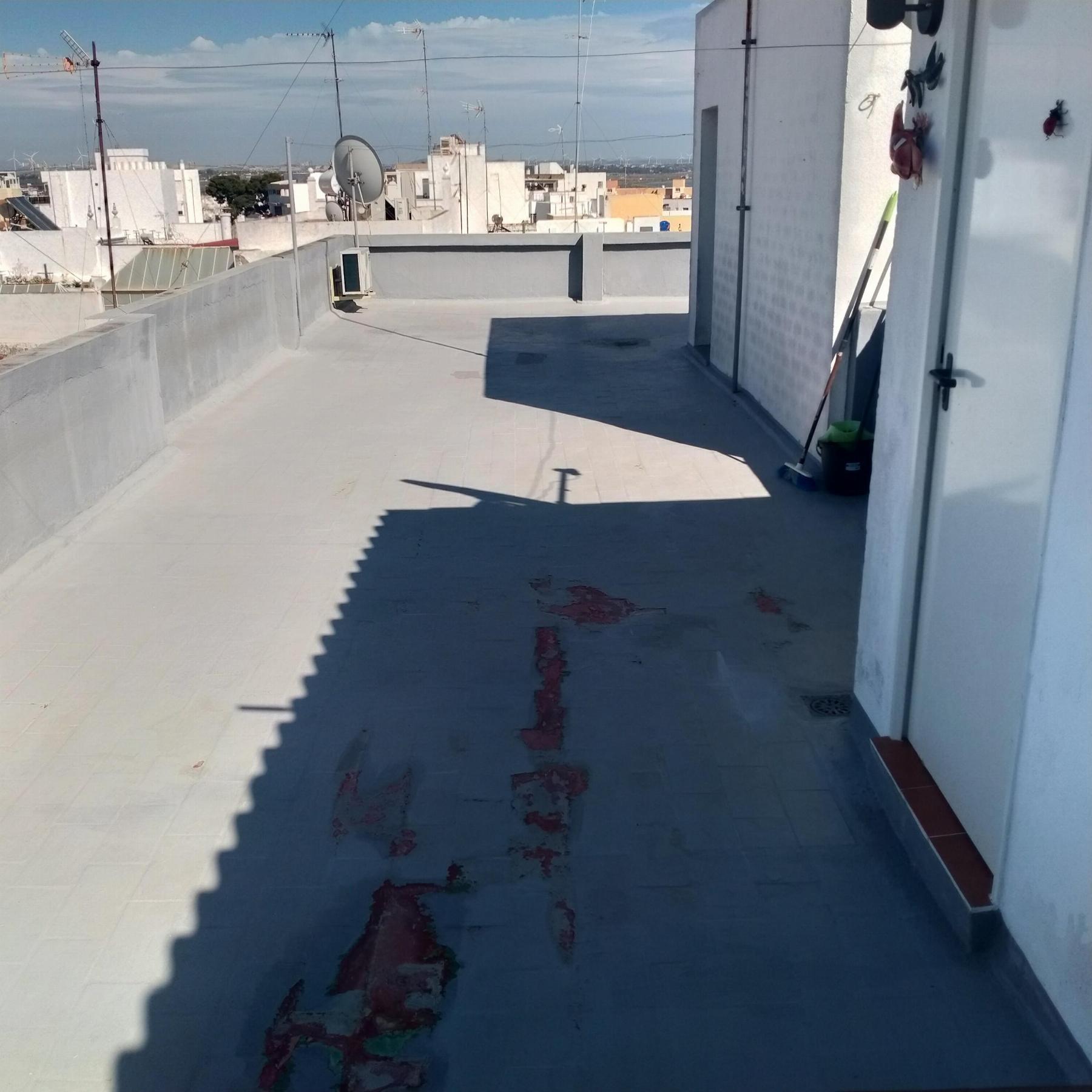 For sale of flat in San Fernando