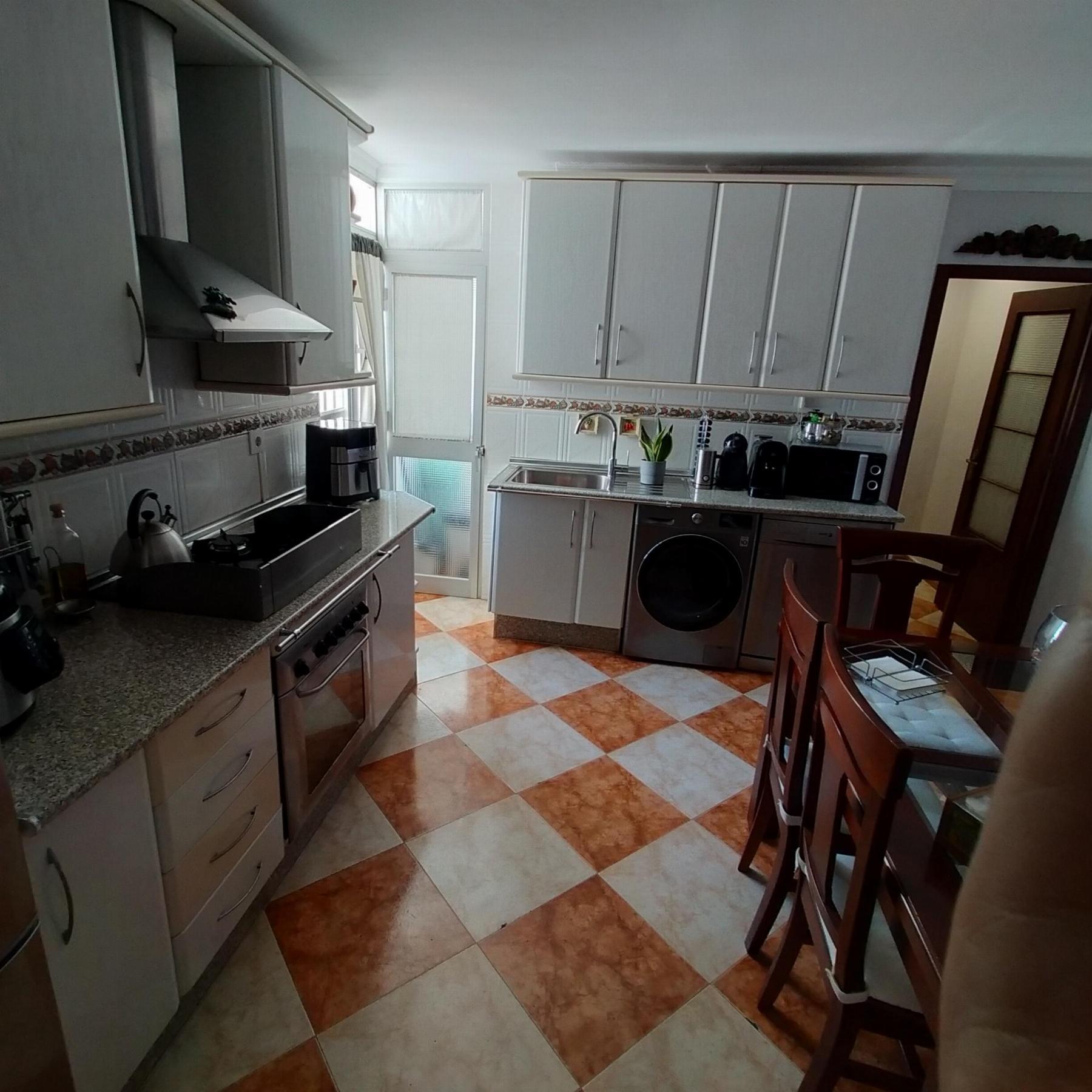 For sale of flat in San Fernando