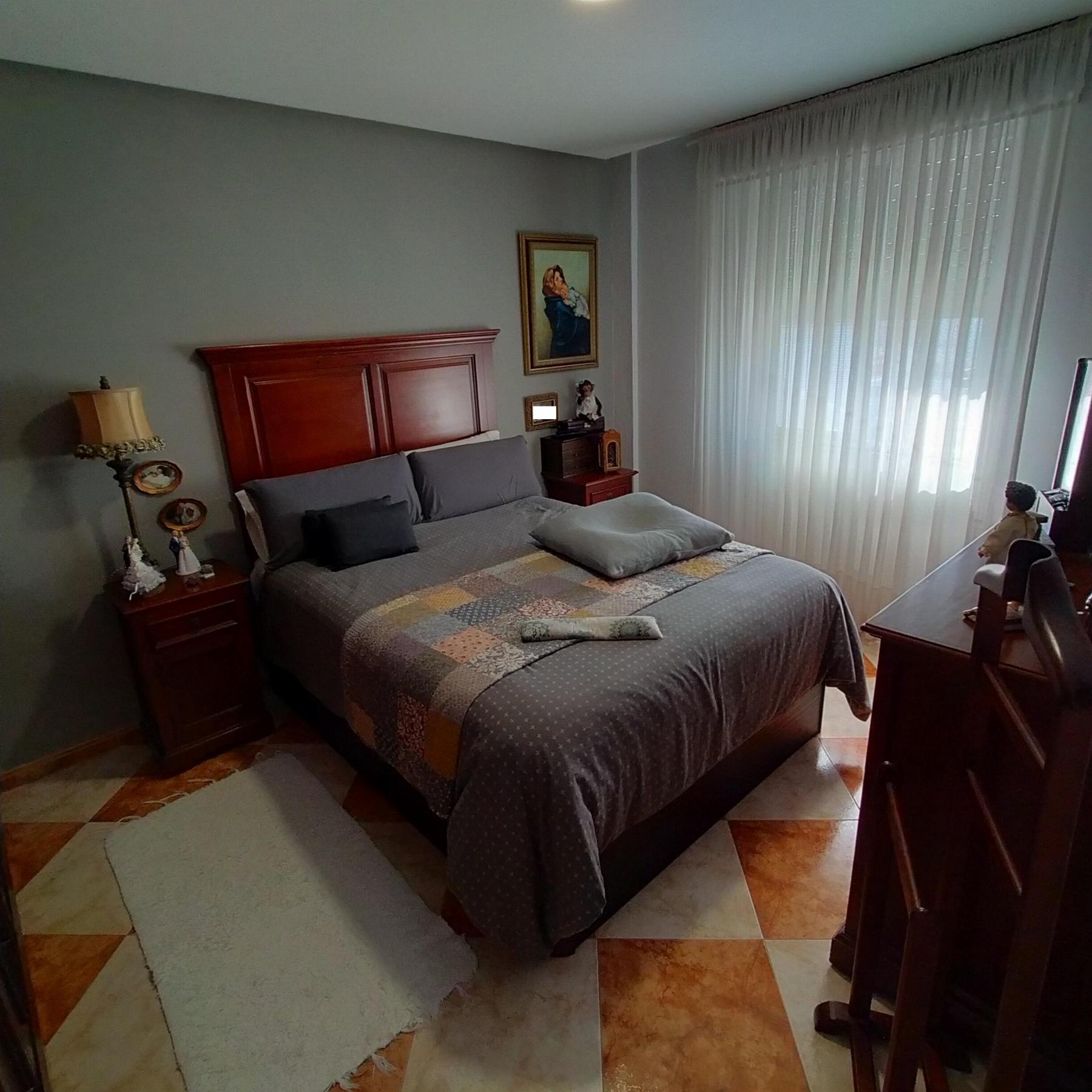 For sale of flat in San Fernando