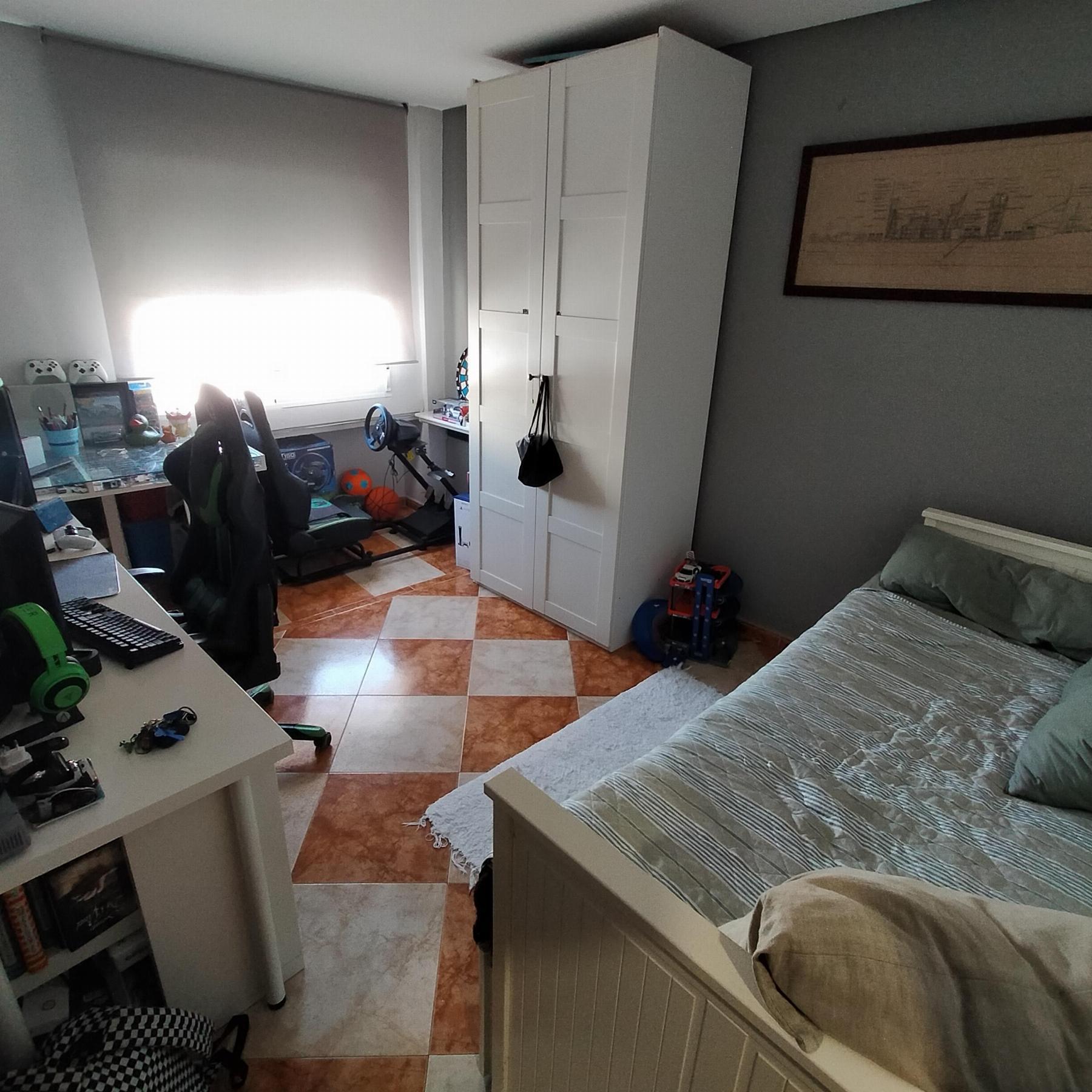For sale of flat in San Fernando