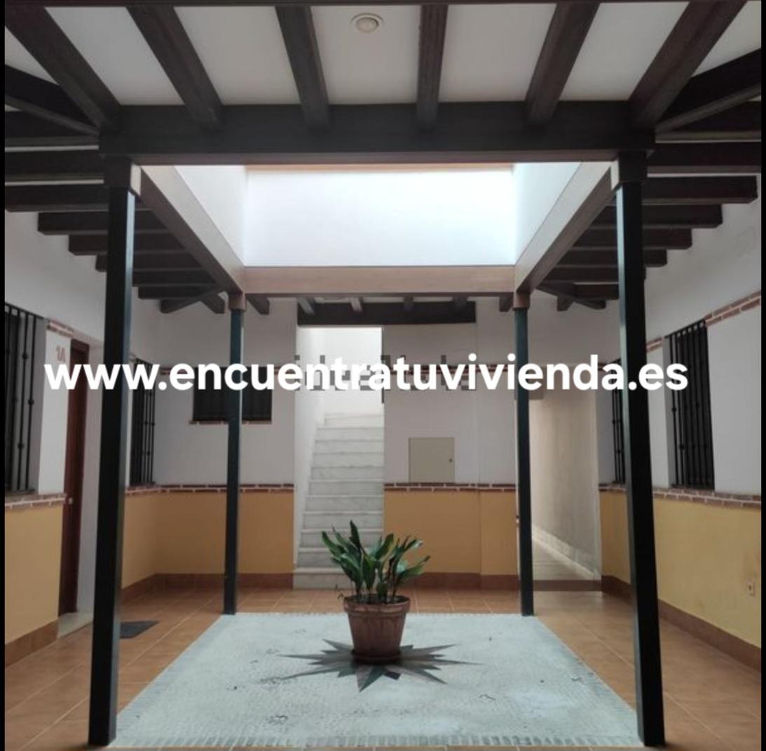 For sale of flat in San Fernando