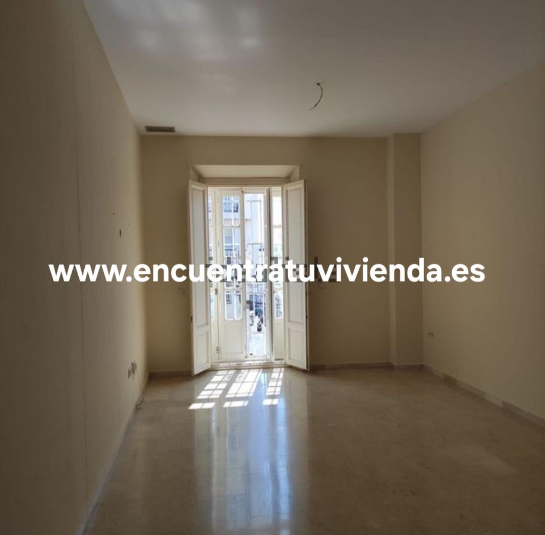 For sale of flat in San Fernando
