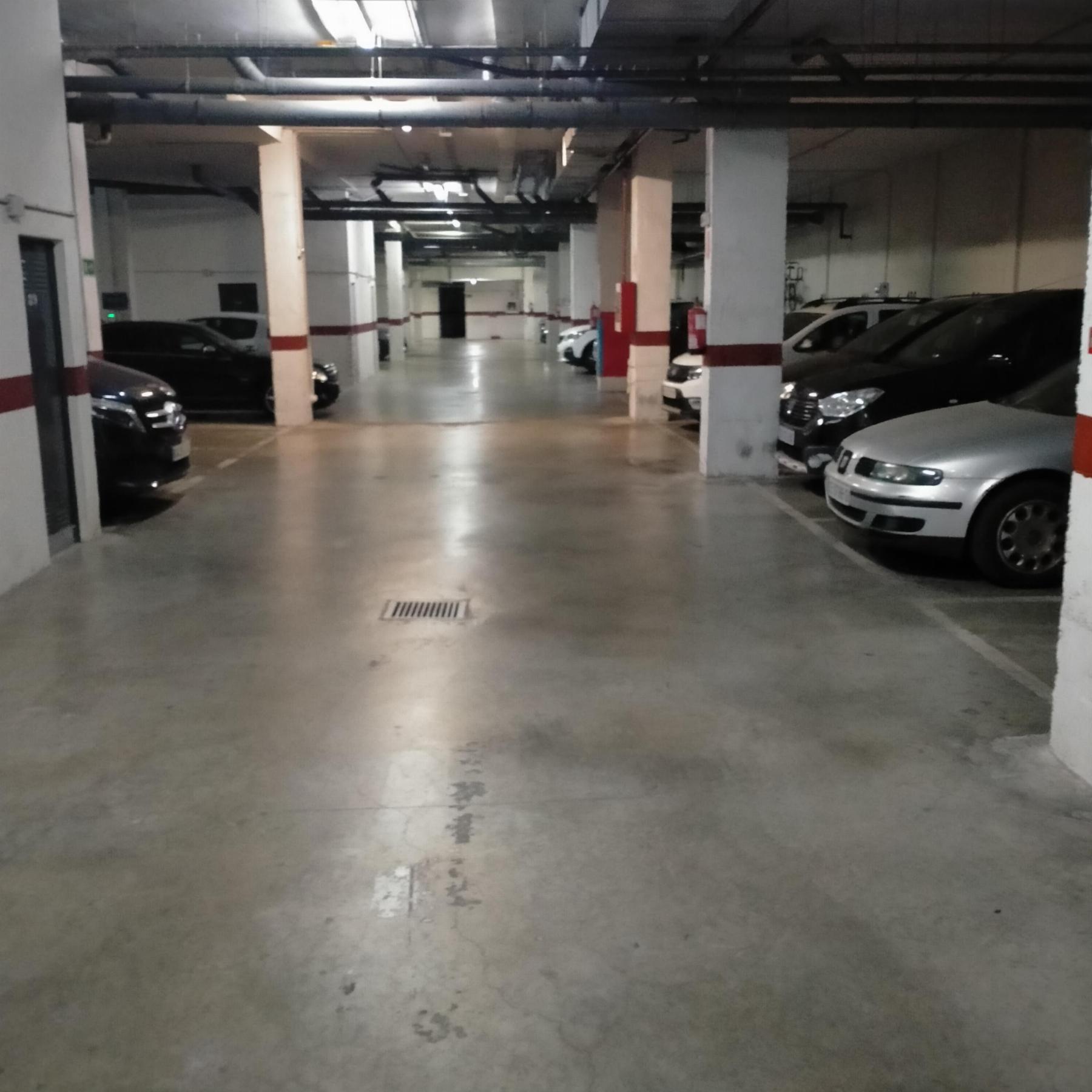 Venda de garagem em San Fernando