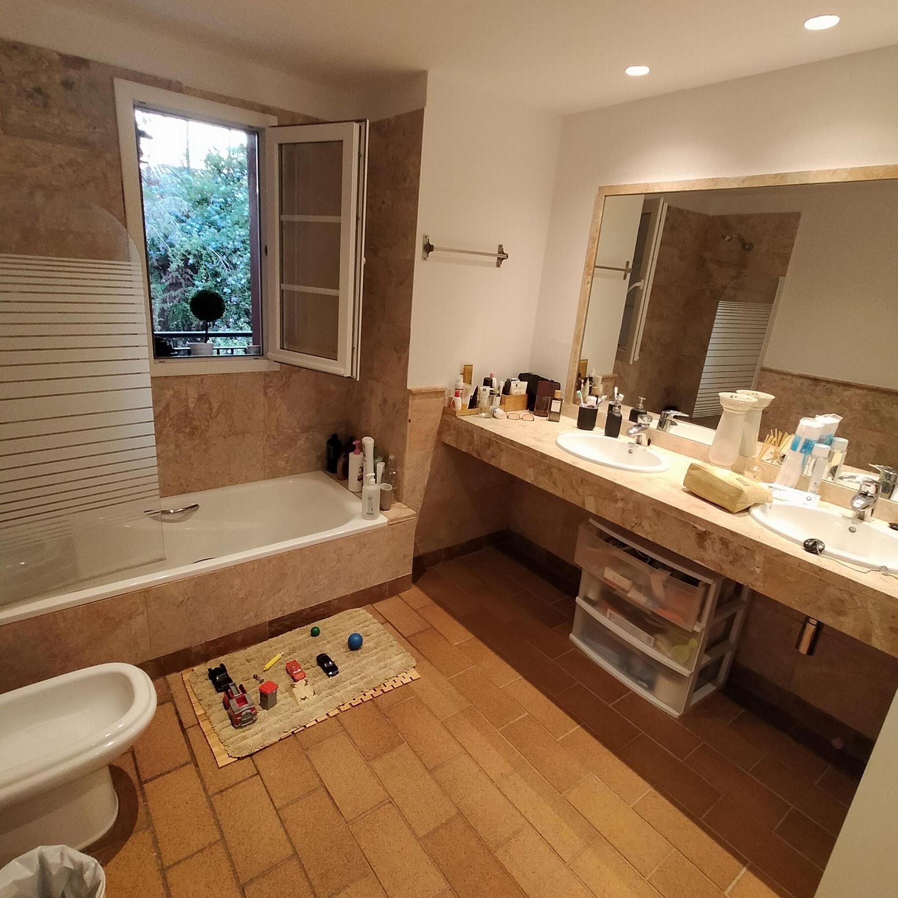 For sale of chalet in San Roque