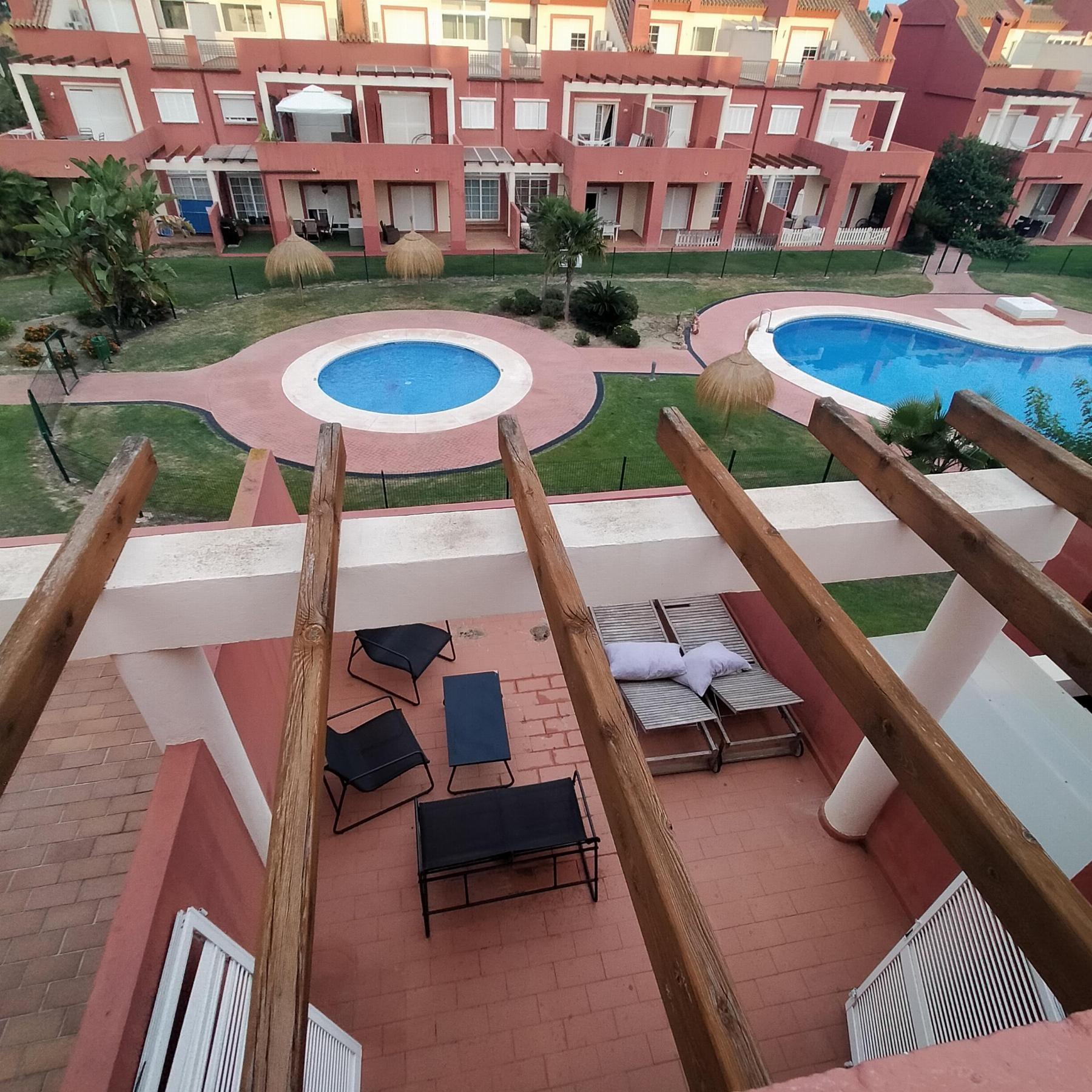 For sale of chalet in San Roque