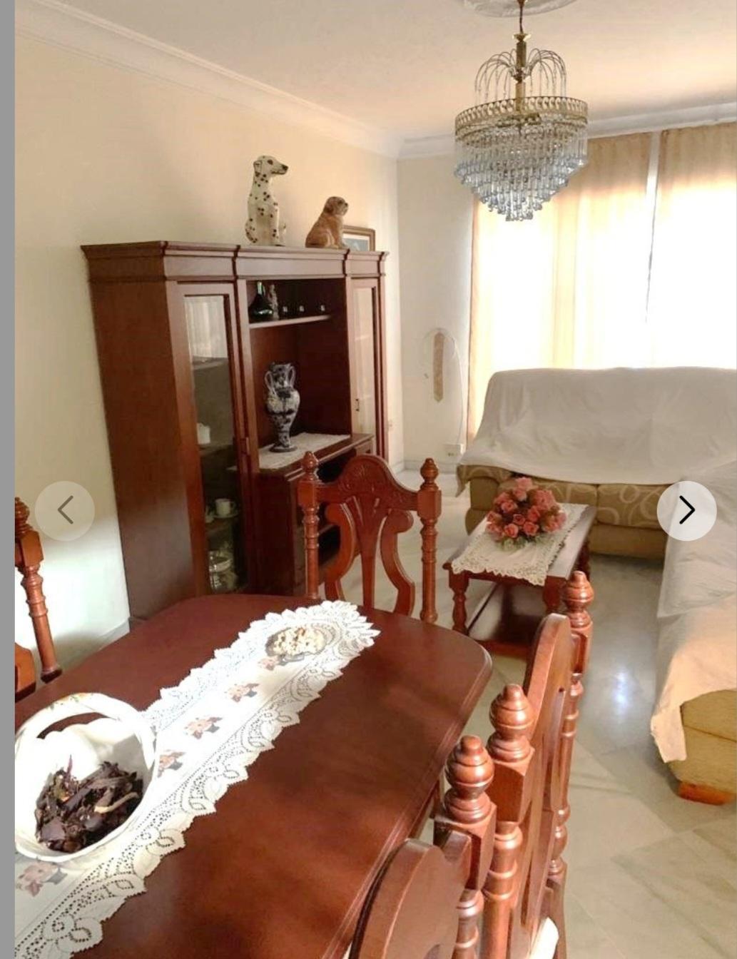 For sale of house in Chiclana de la Frontera