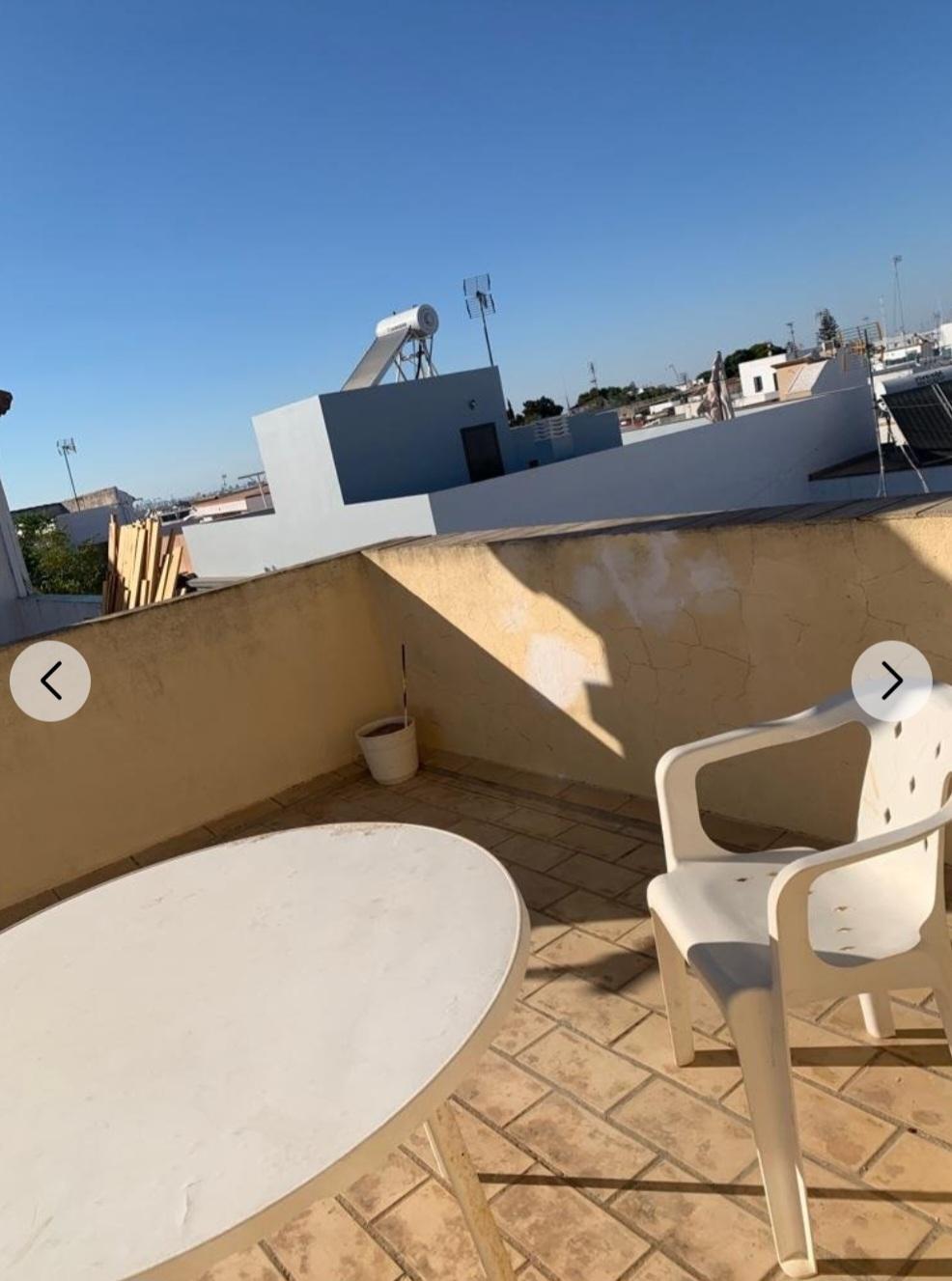 For sale of house in Chiclana de la Frontera