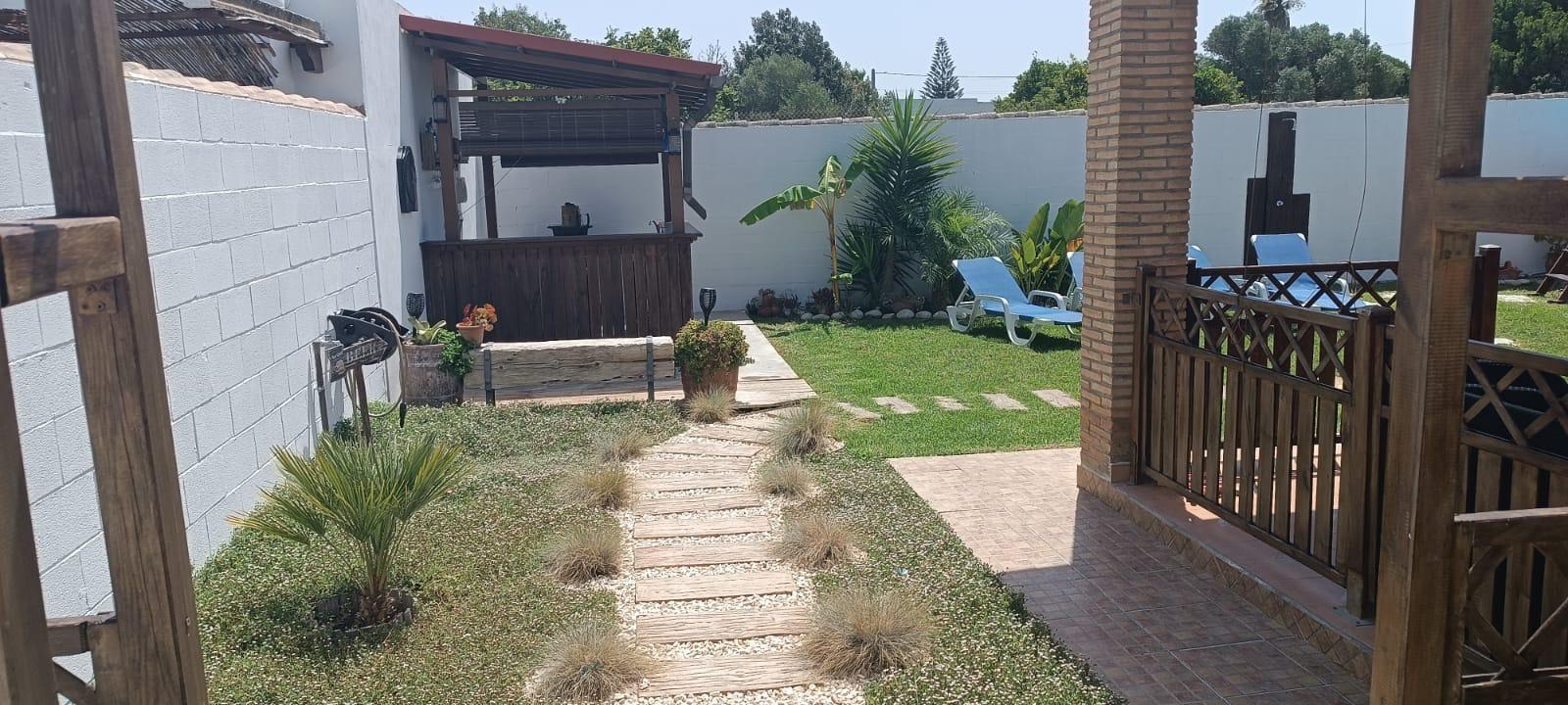 For sale of chalet in Chiclana de la Frontera
