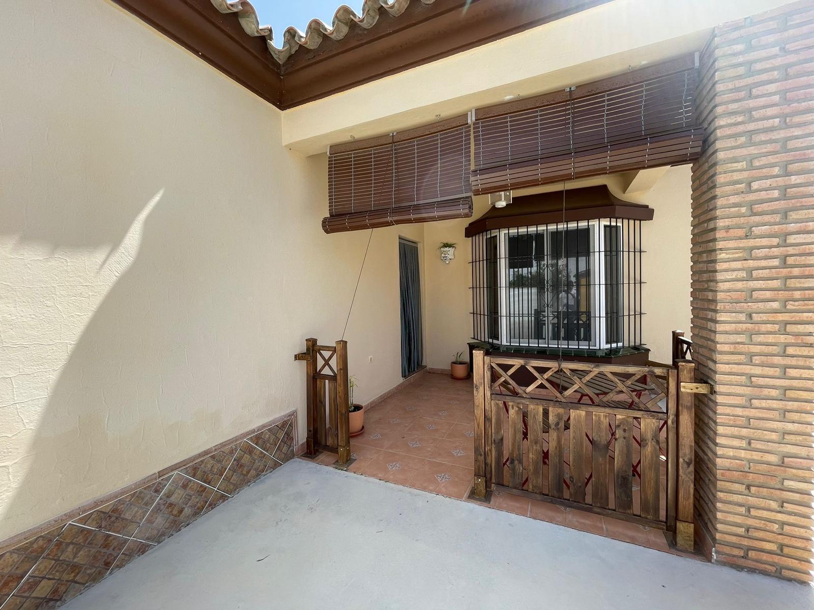 For sale of chalet in Chiclana de la Frontera