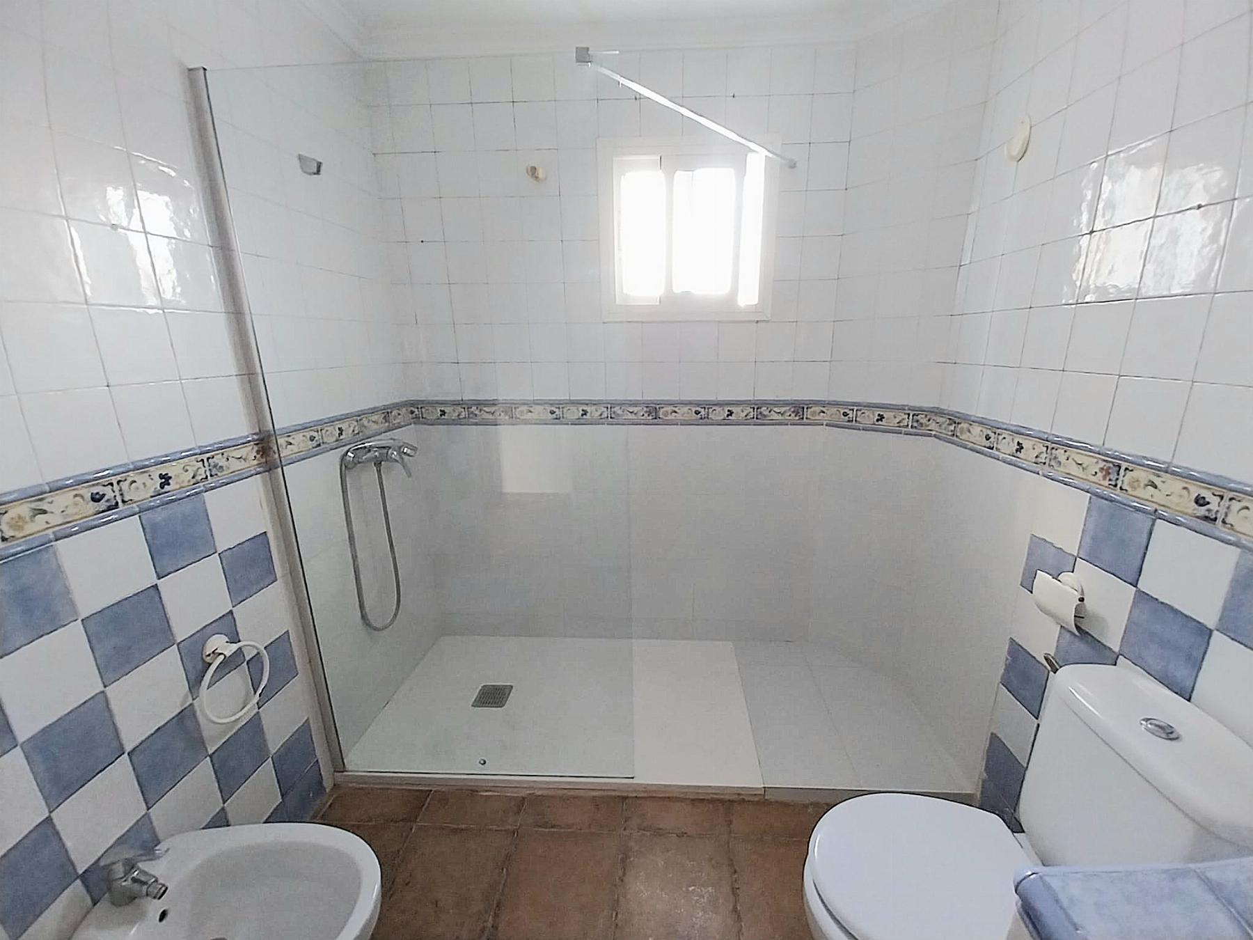For sale of flat in San Fernando
