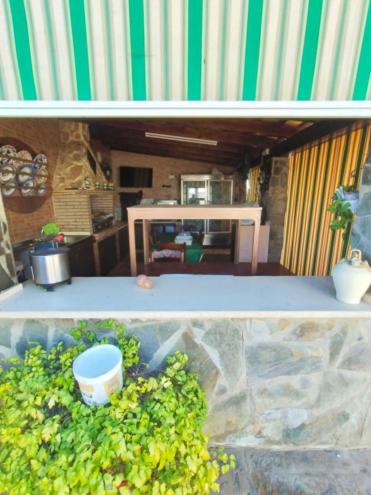 For sale of chalet in Chiclana de la Frontera