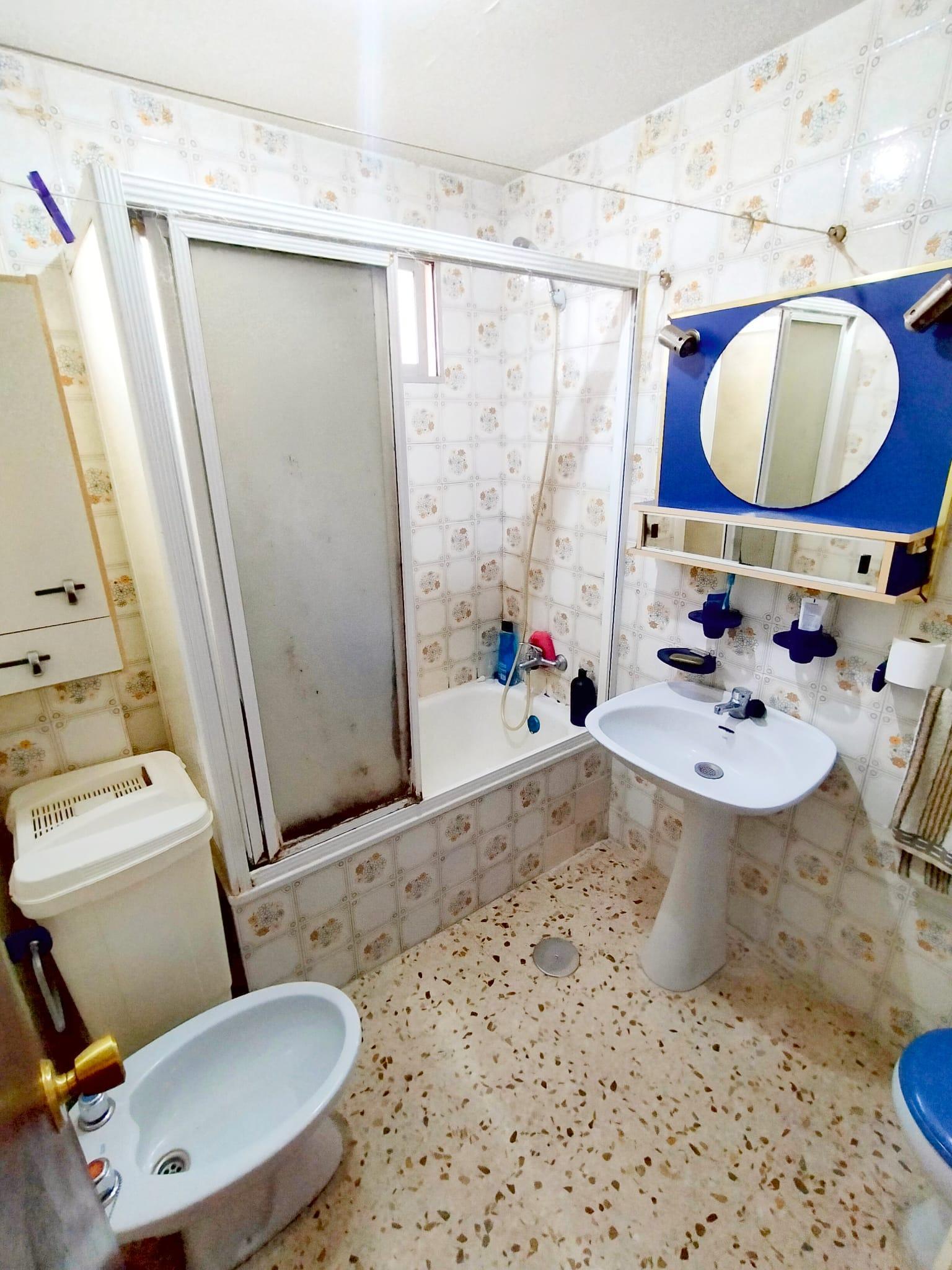 For sale of flat in San Fernando