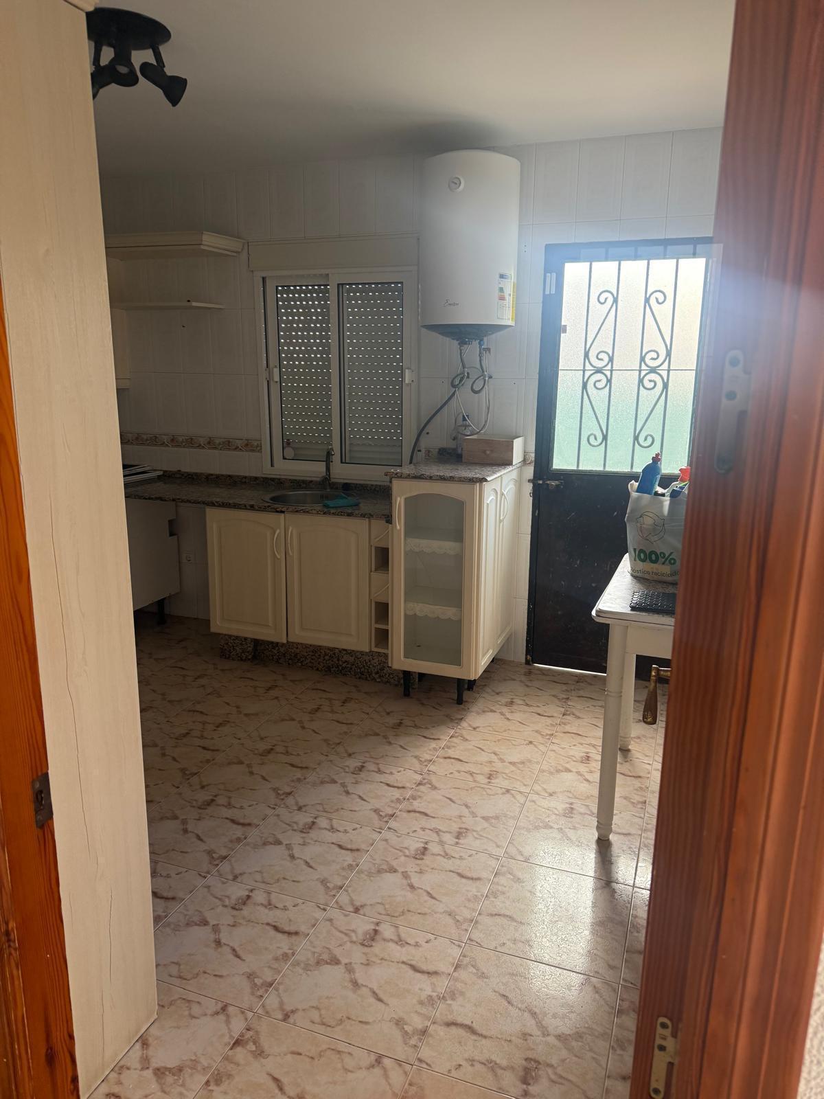 Продажа от

 Шалет

 на Chiclana de la Frontera