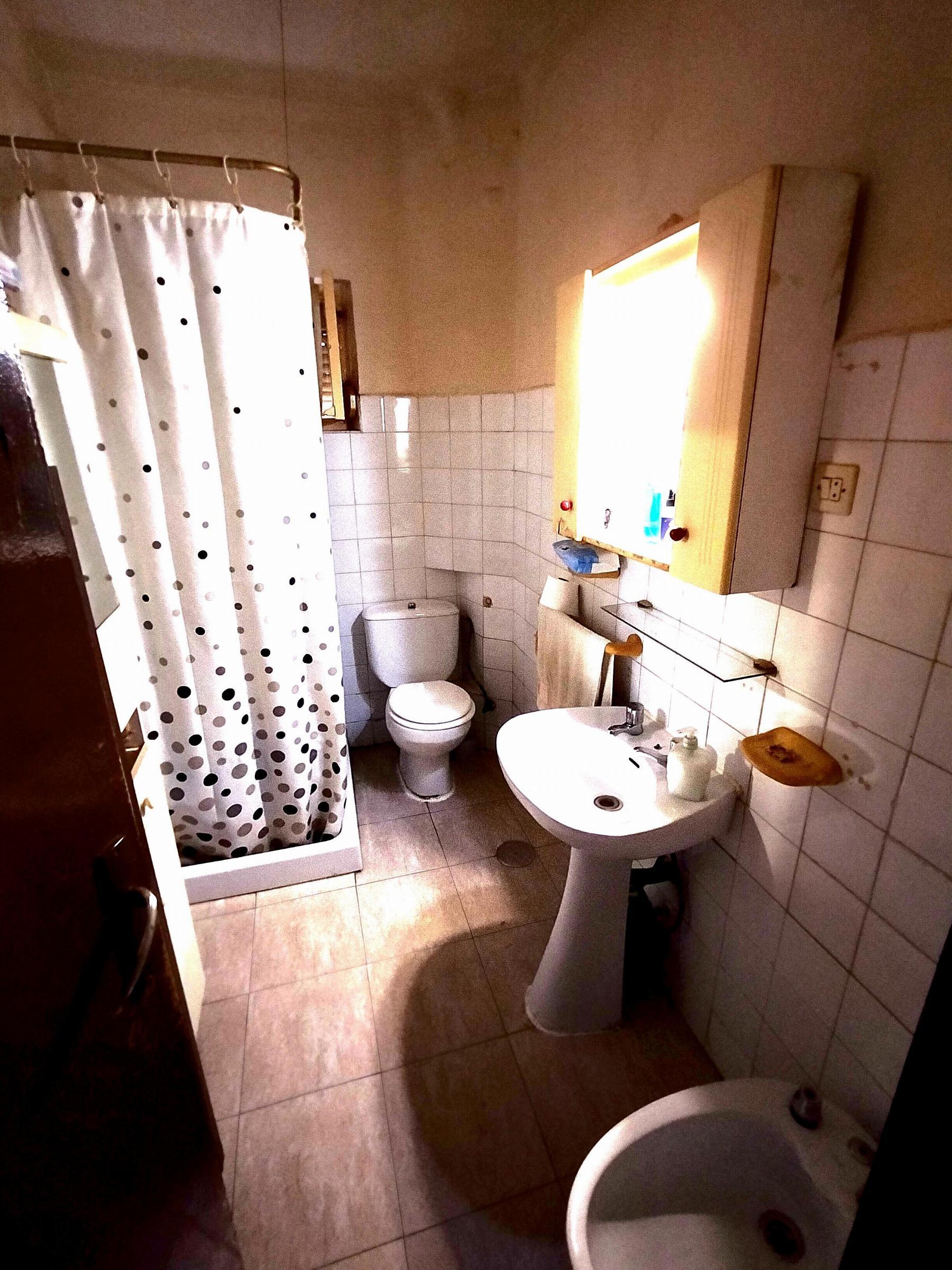For sale of flat in San Fernando