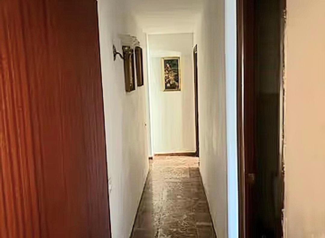 For sale of flat in San Fernando