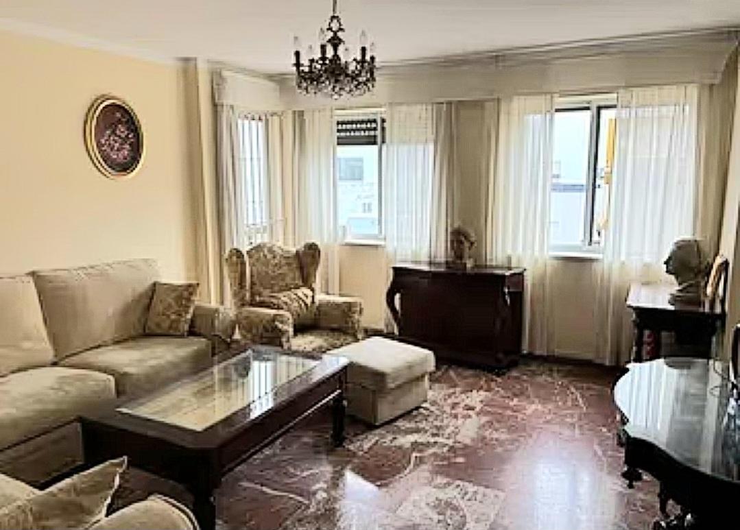 For sale of flat in San Fernando