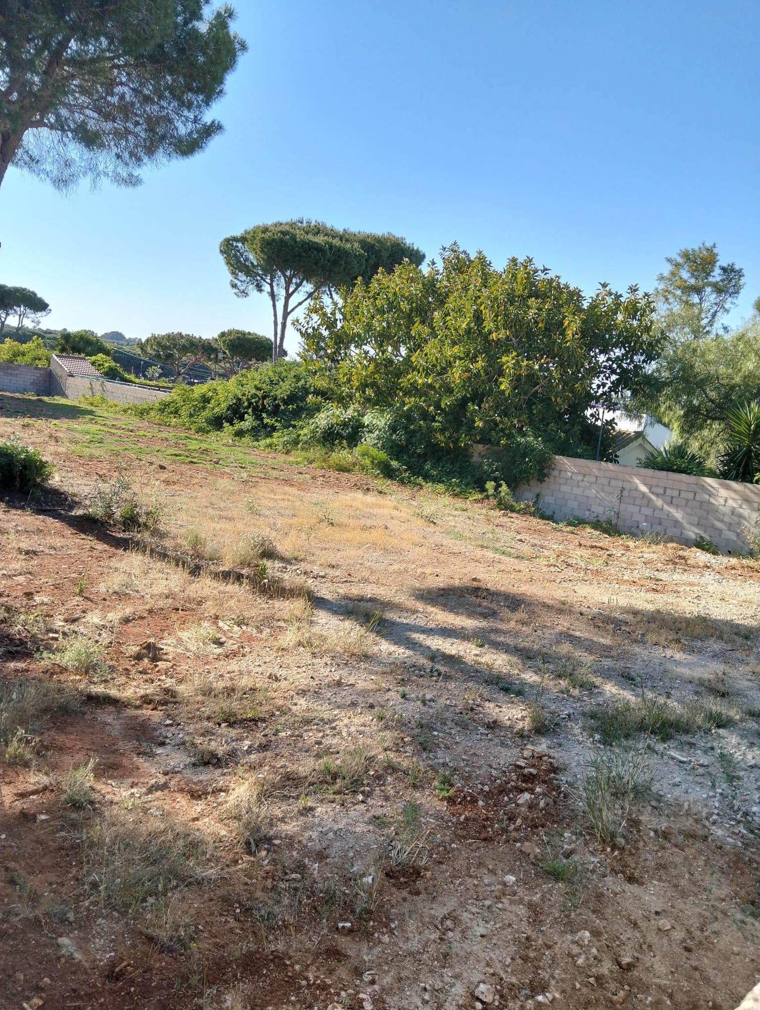 For sale of land in Chiclana de la Frontera