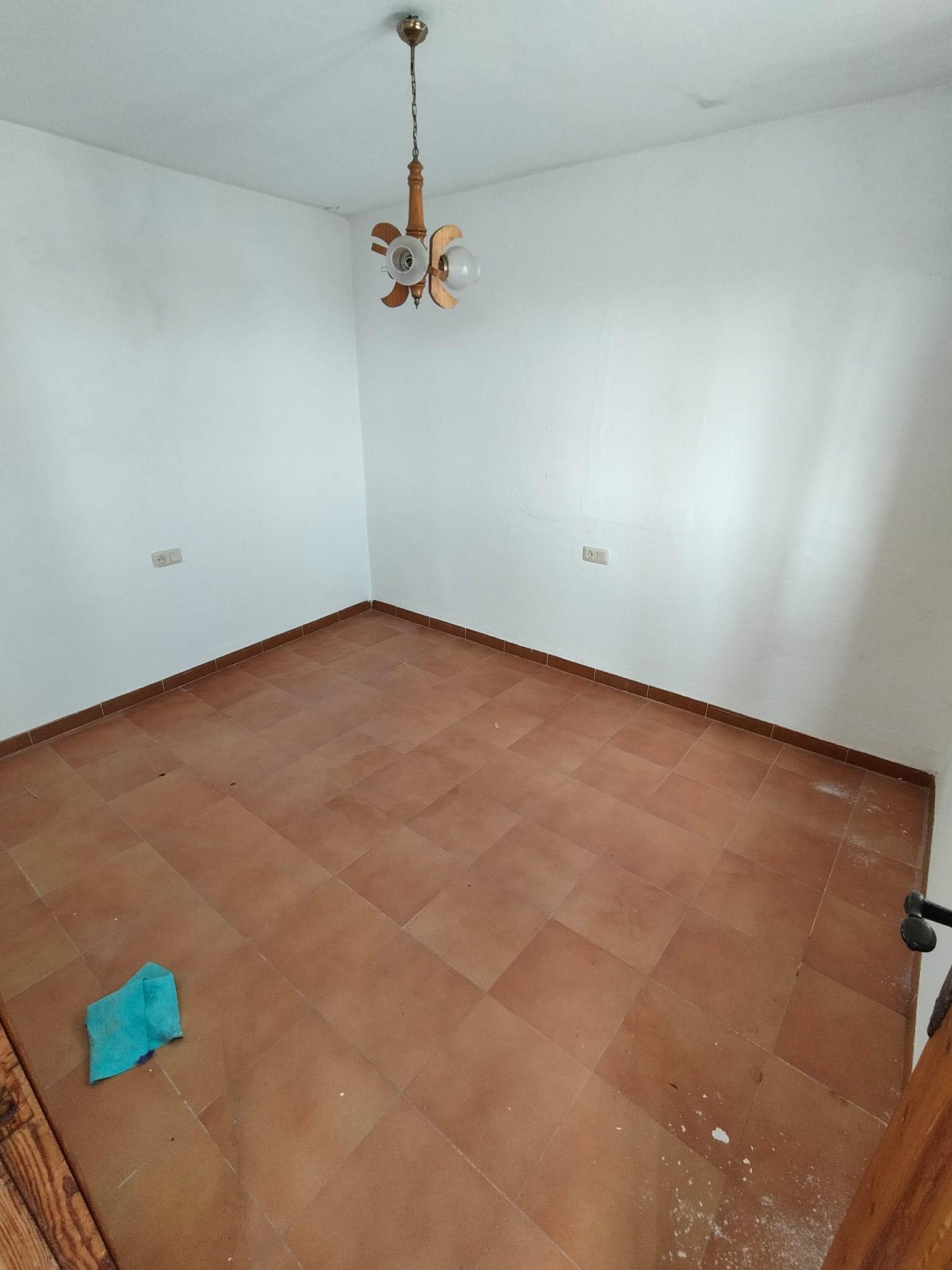 For sale of house in Conil