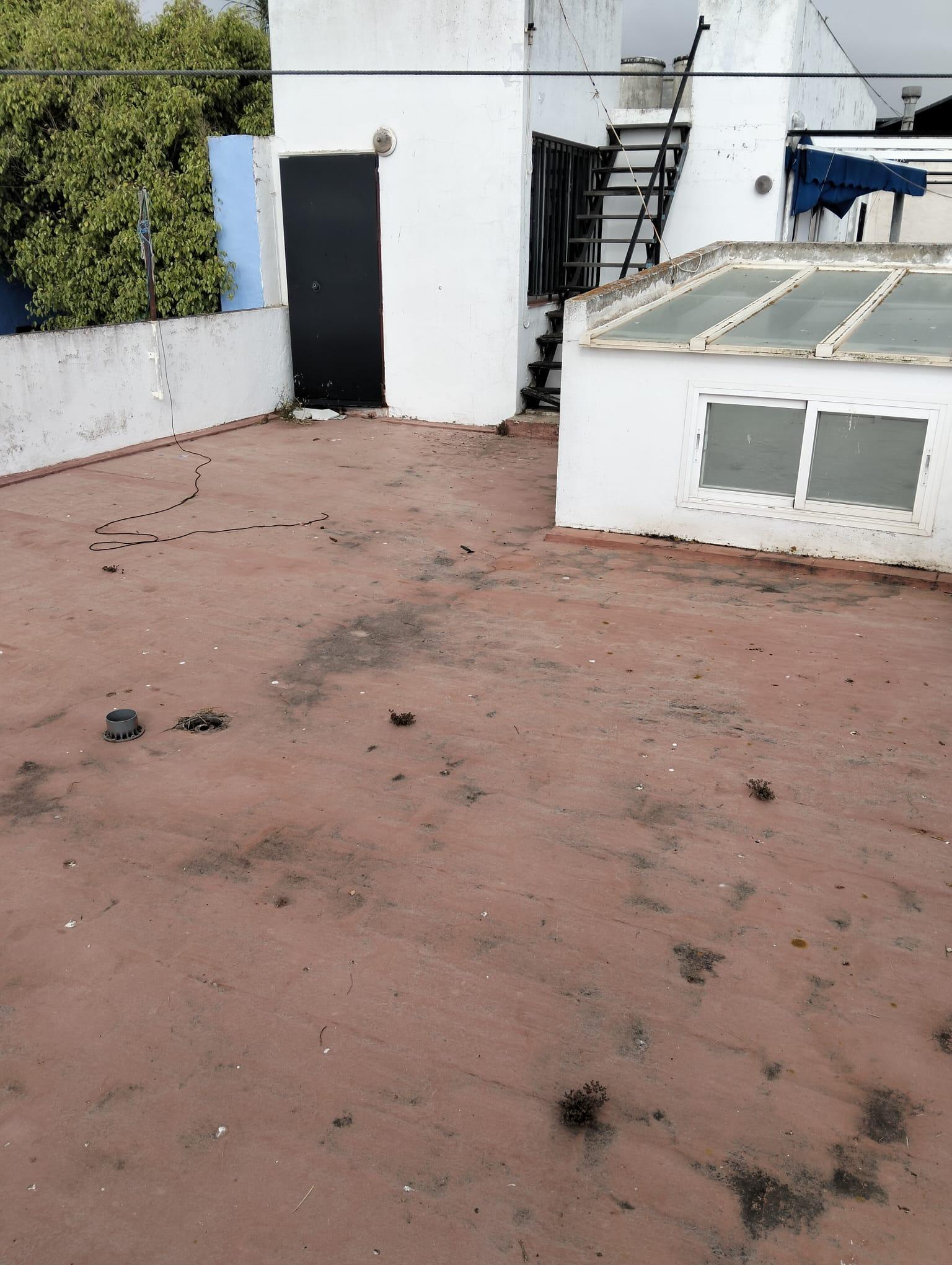 For sale of house in Conil