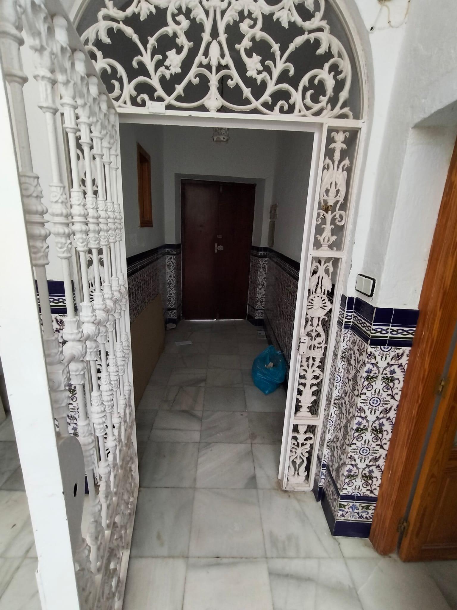 For sale of house in Conil