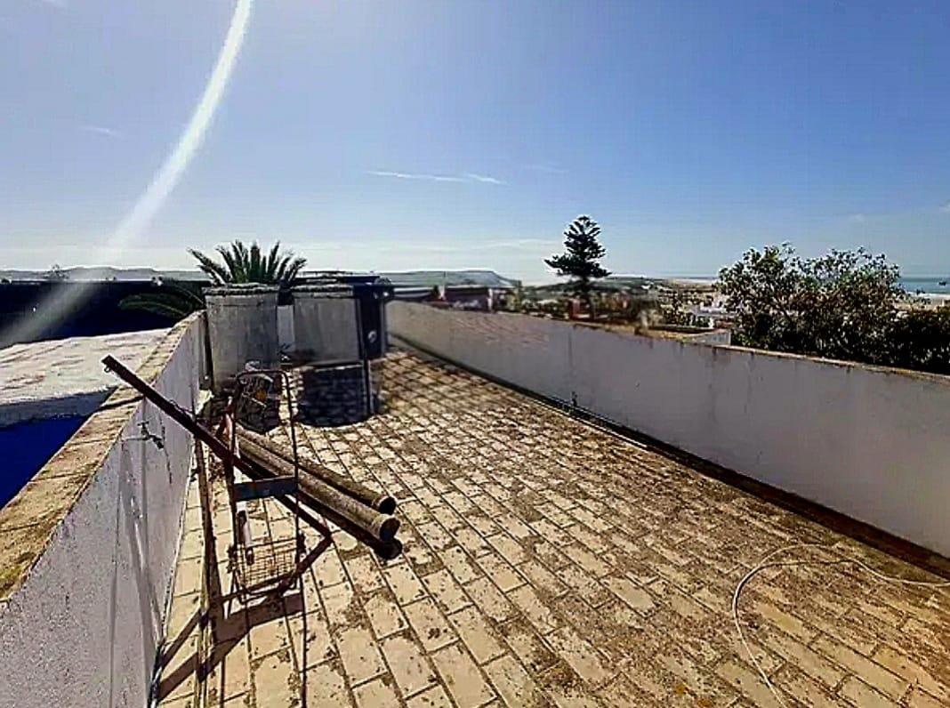 For sale of house in Conil