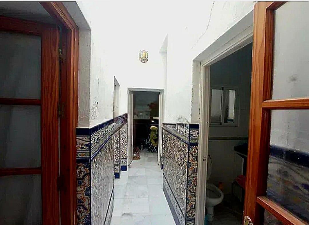 For sale of house in Conil