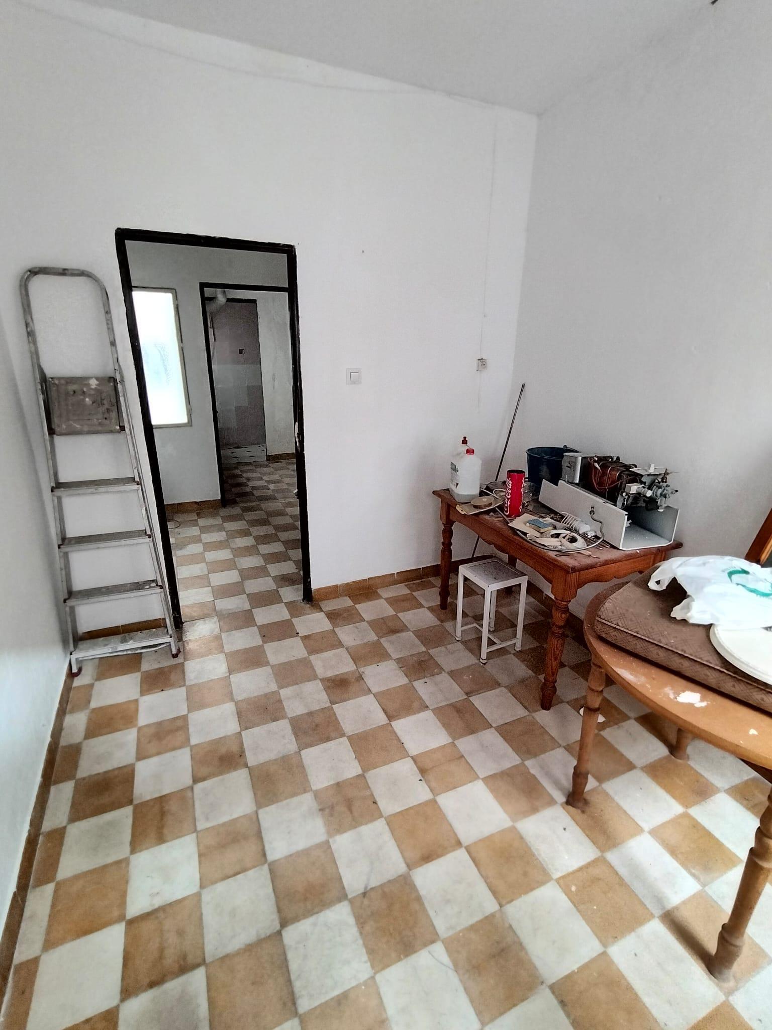 For sale of house in Conil