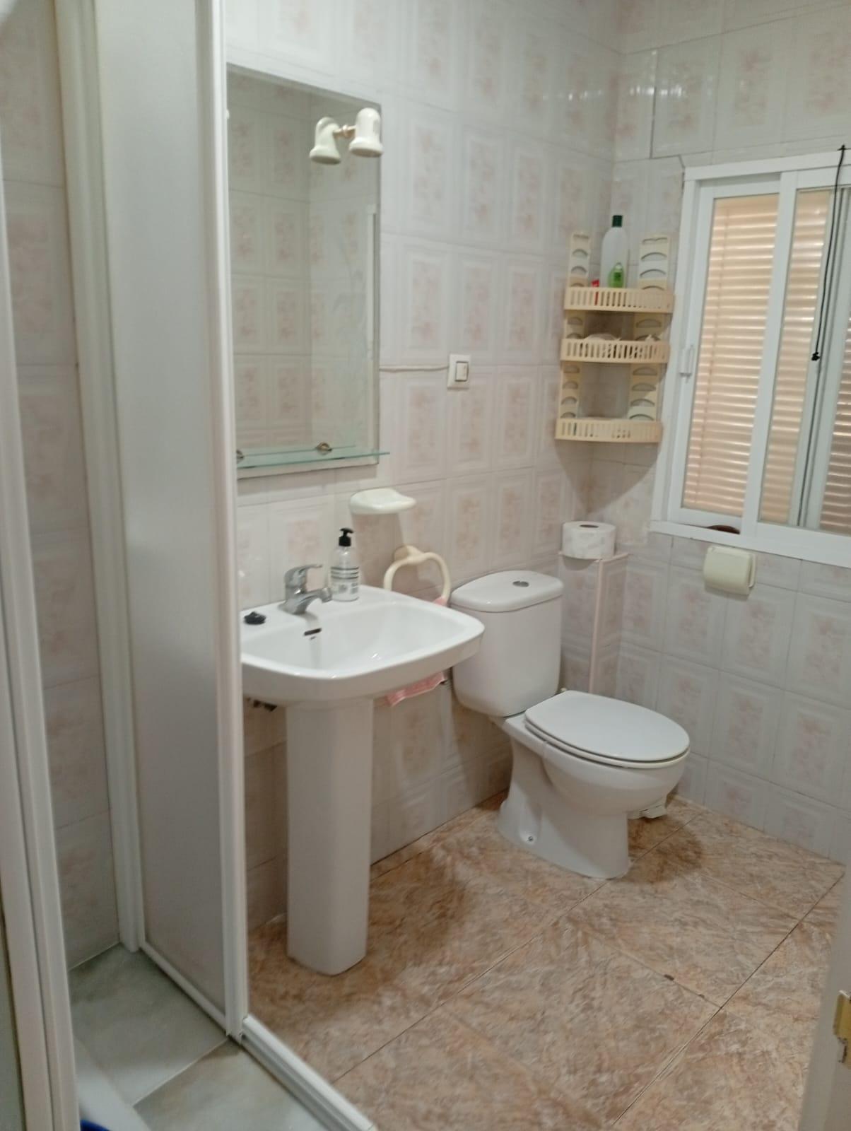 For sale of flat in San Fernando