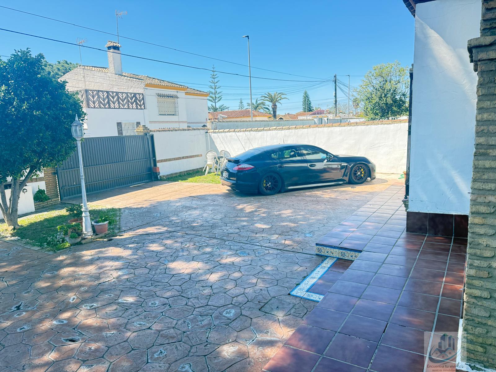 Venta de chalet en Chiclana de la Frontera