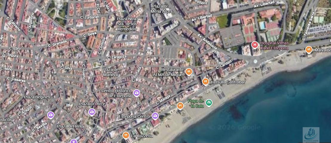 Venta de piso en Estepona