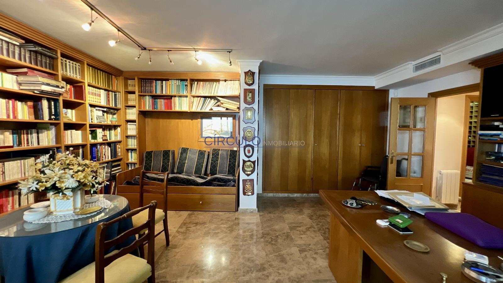 Venta de piso en Lorca