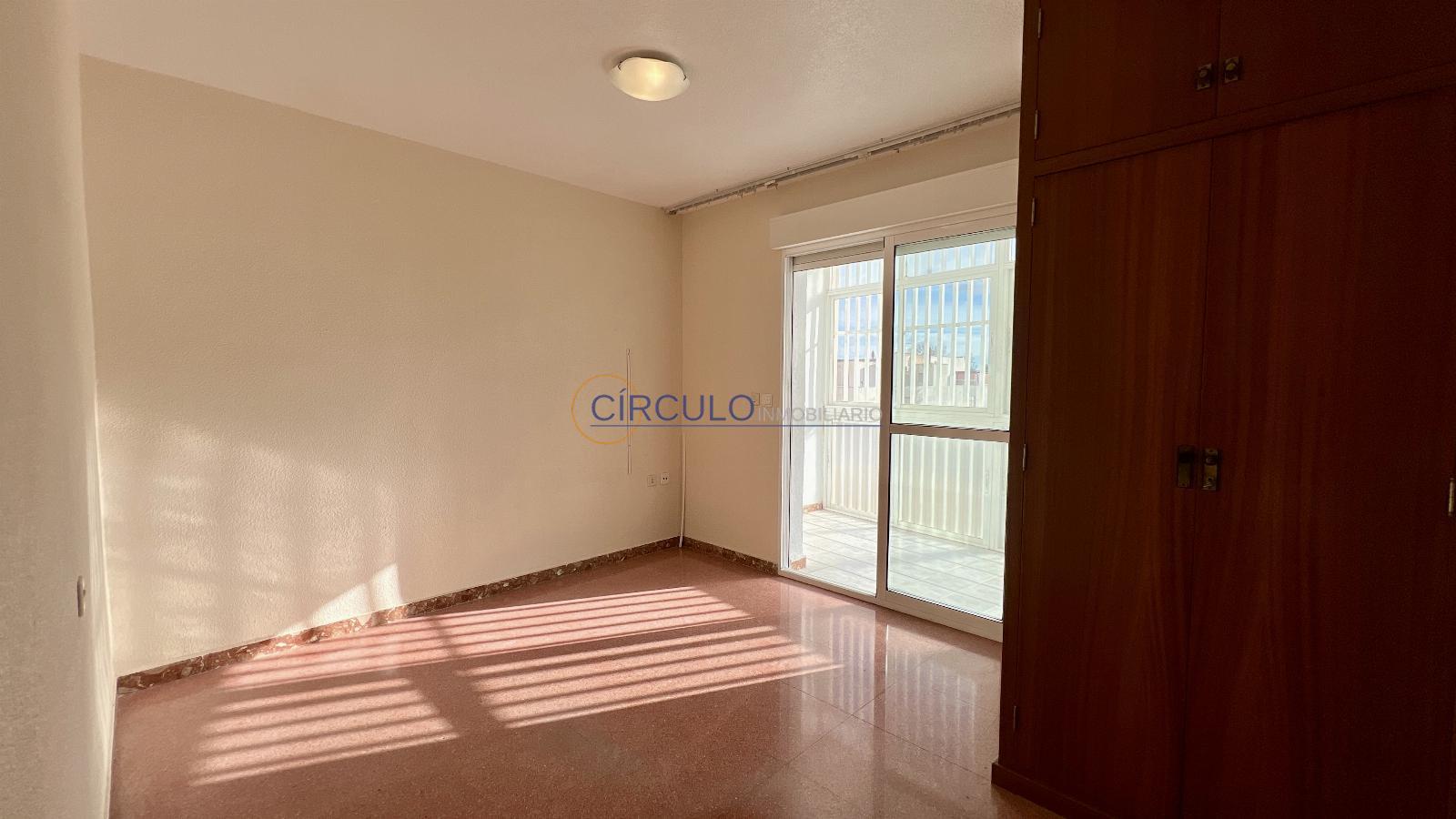 Venta de piso en Lorca