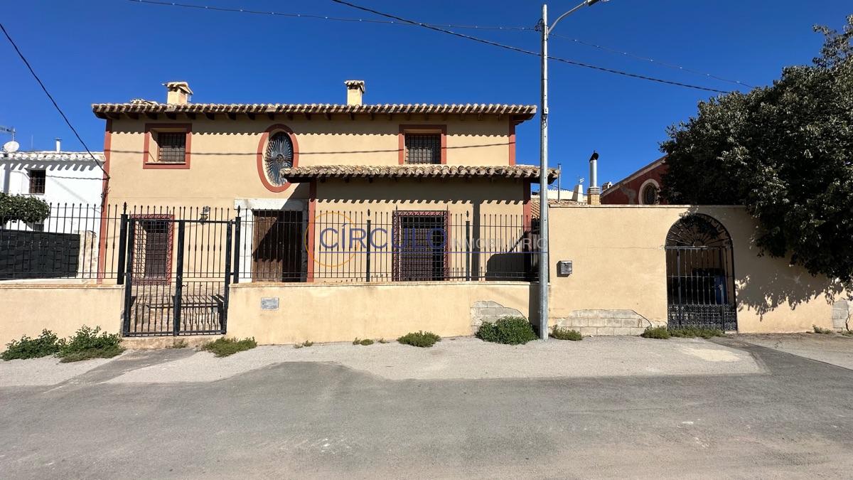 Venta de casa en Lorca