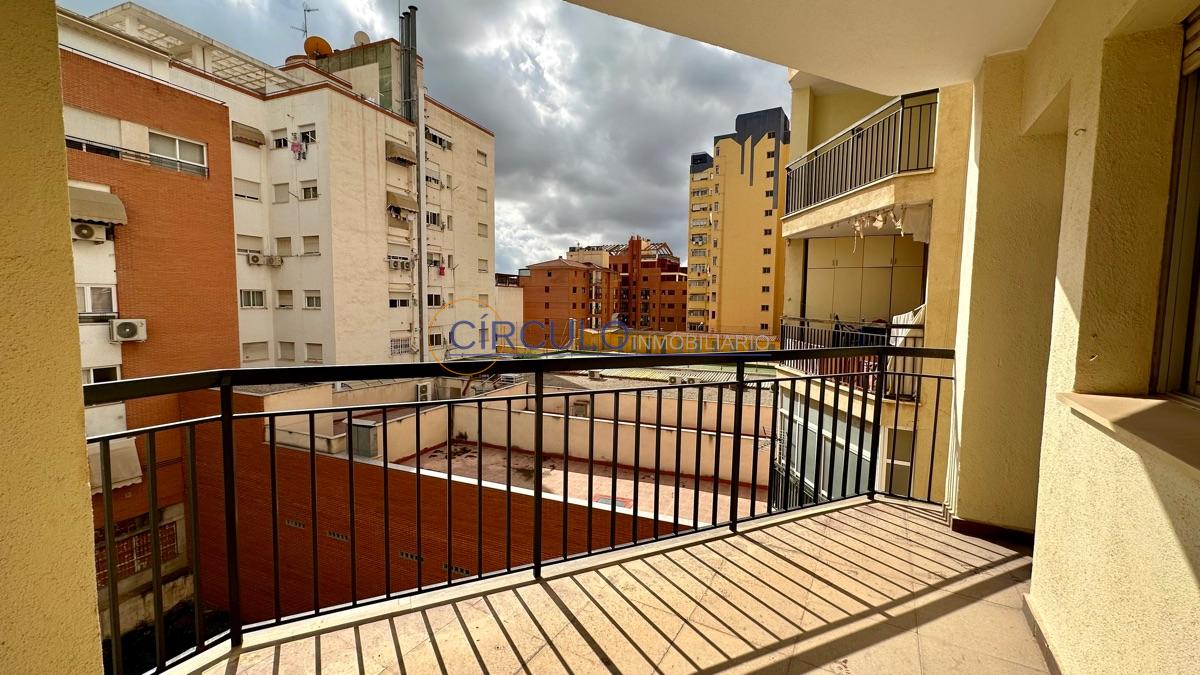 Venta de piso en Lorca