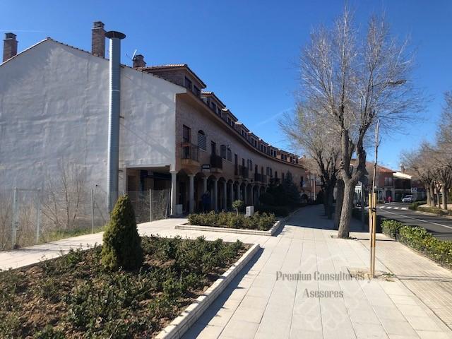 Venta de terreno en Sevilla la Nueva