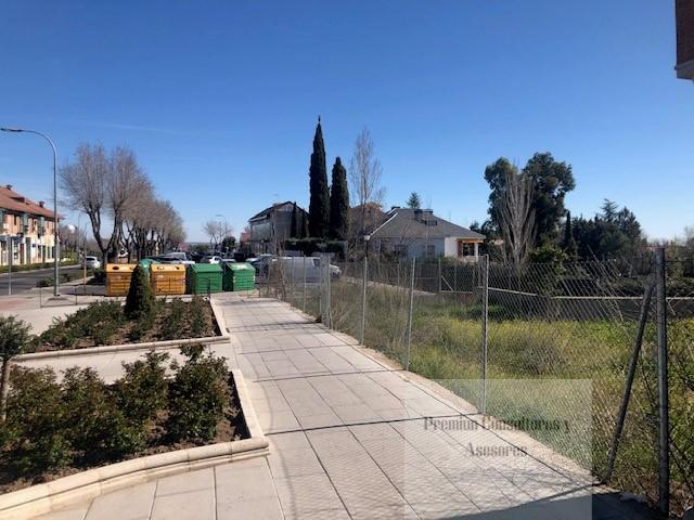 Venta de terreno en Sevilla la Nueva