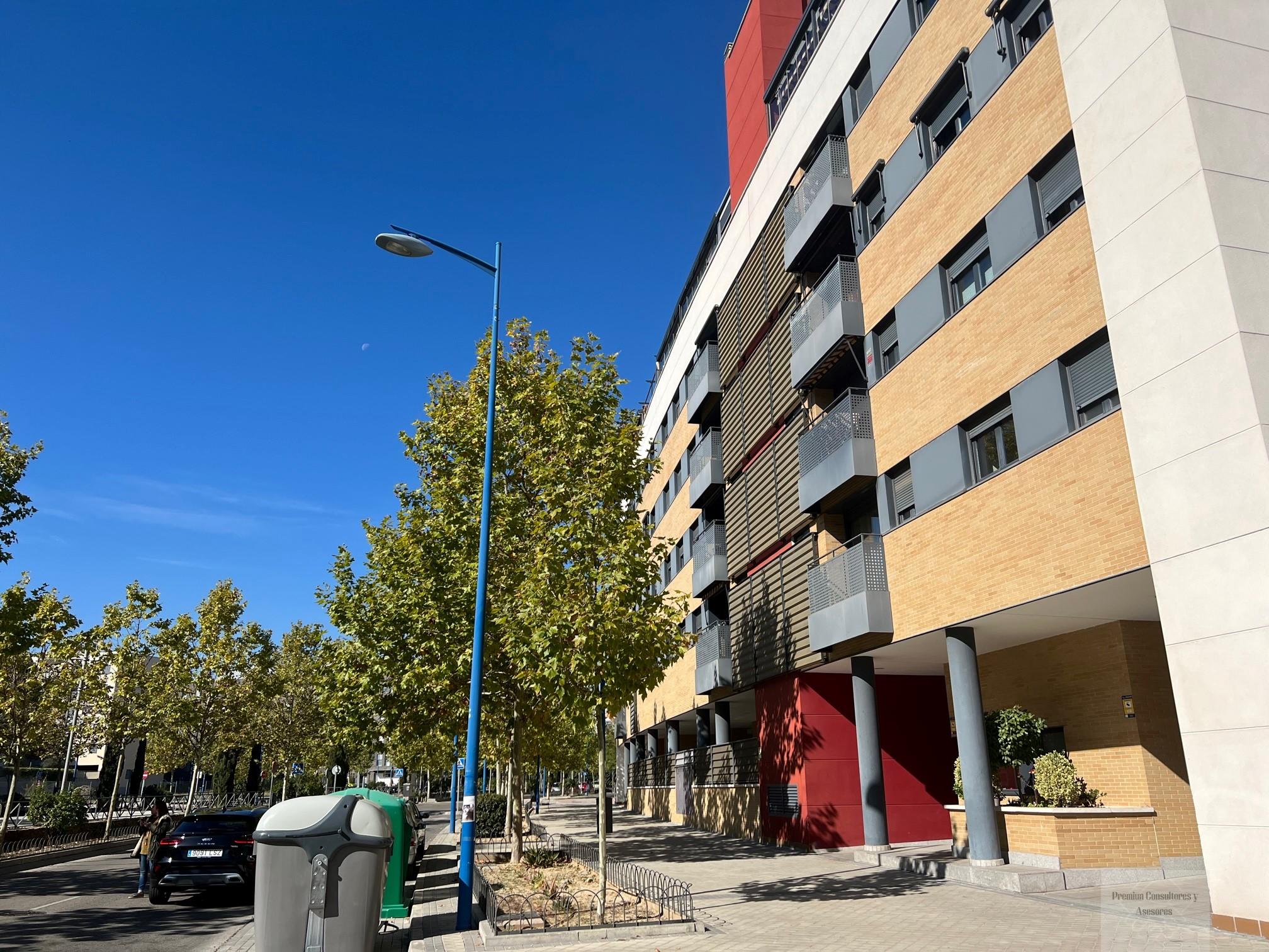 For sale of garage in Leganés